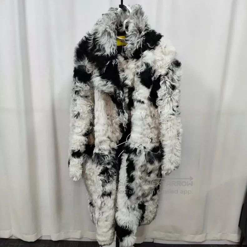 Miu Miu Miu Miu 38 Women's fur coat black and white color matching Size M / US 6-8 / IT 42-44 - 1 Thumbnail