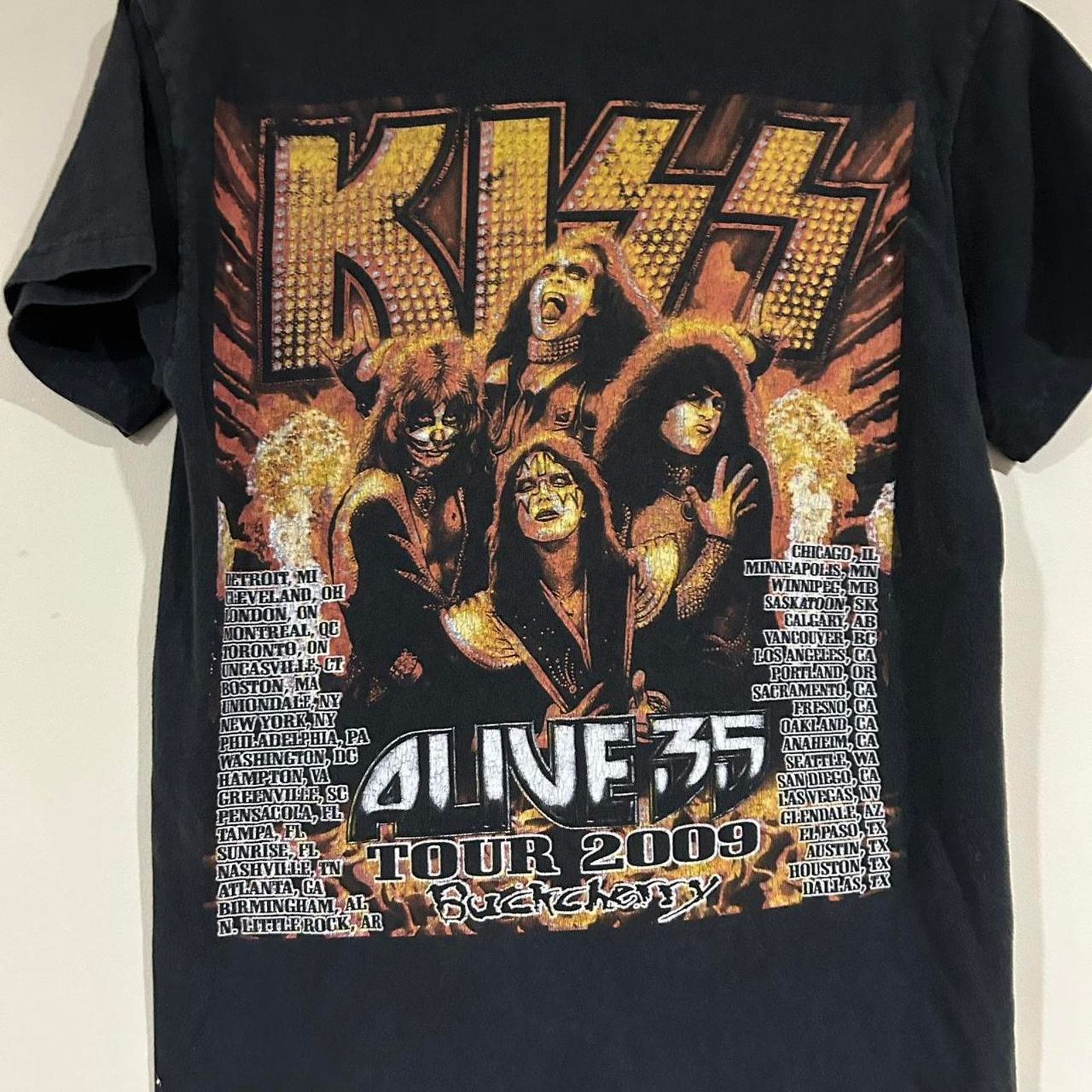 Delta 2009 Kiss Rock Band 35 Alive Concert Shirt Size US S / EU 44-46 / 1 - 4 Thumbnail