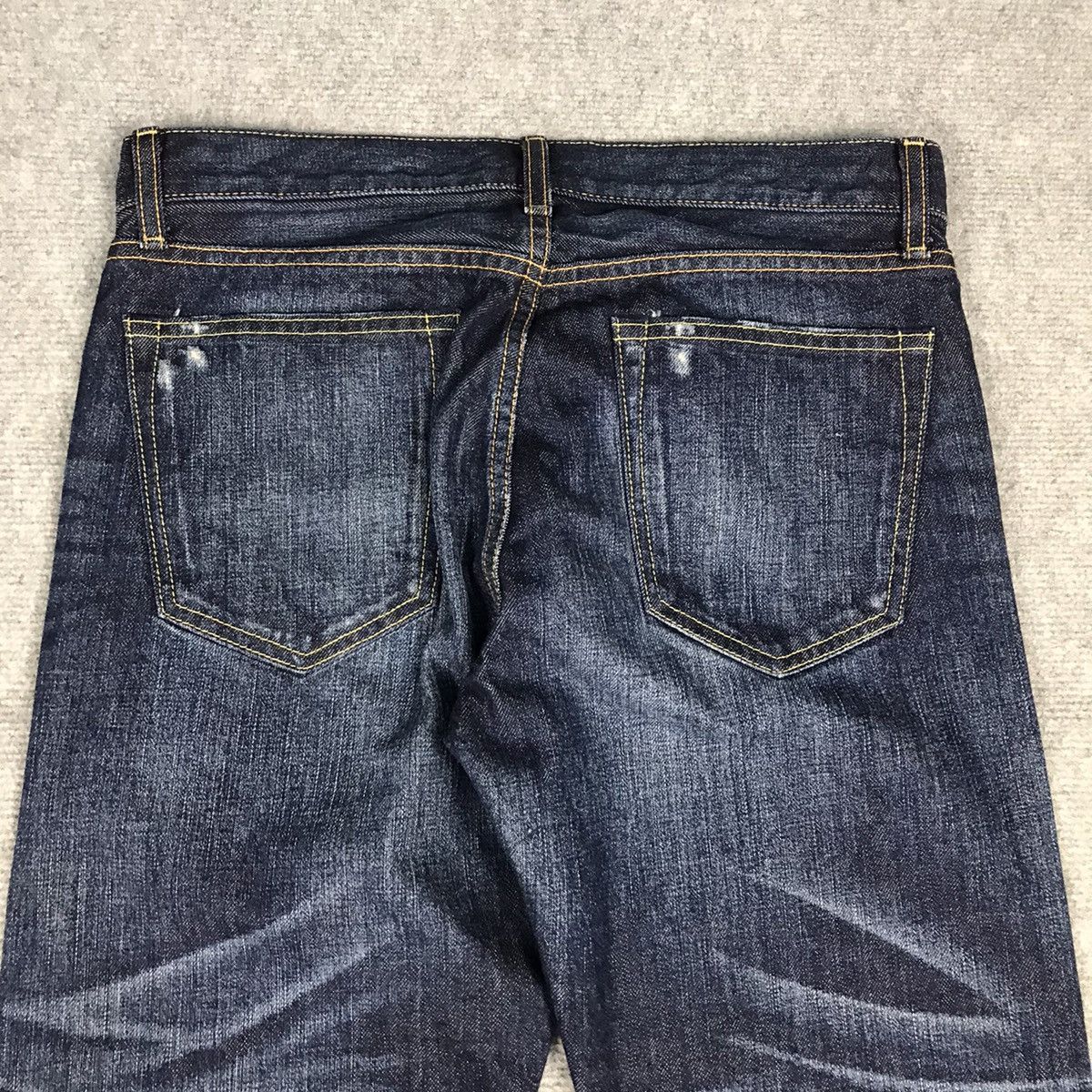 JAPAN UNIQLO DISTRESSED STYLE DENIM BLUE JEANS PANTS