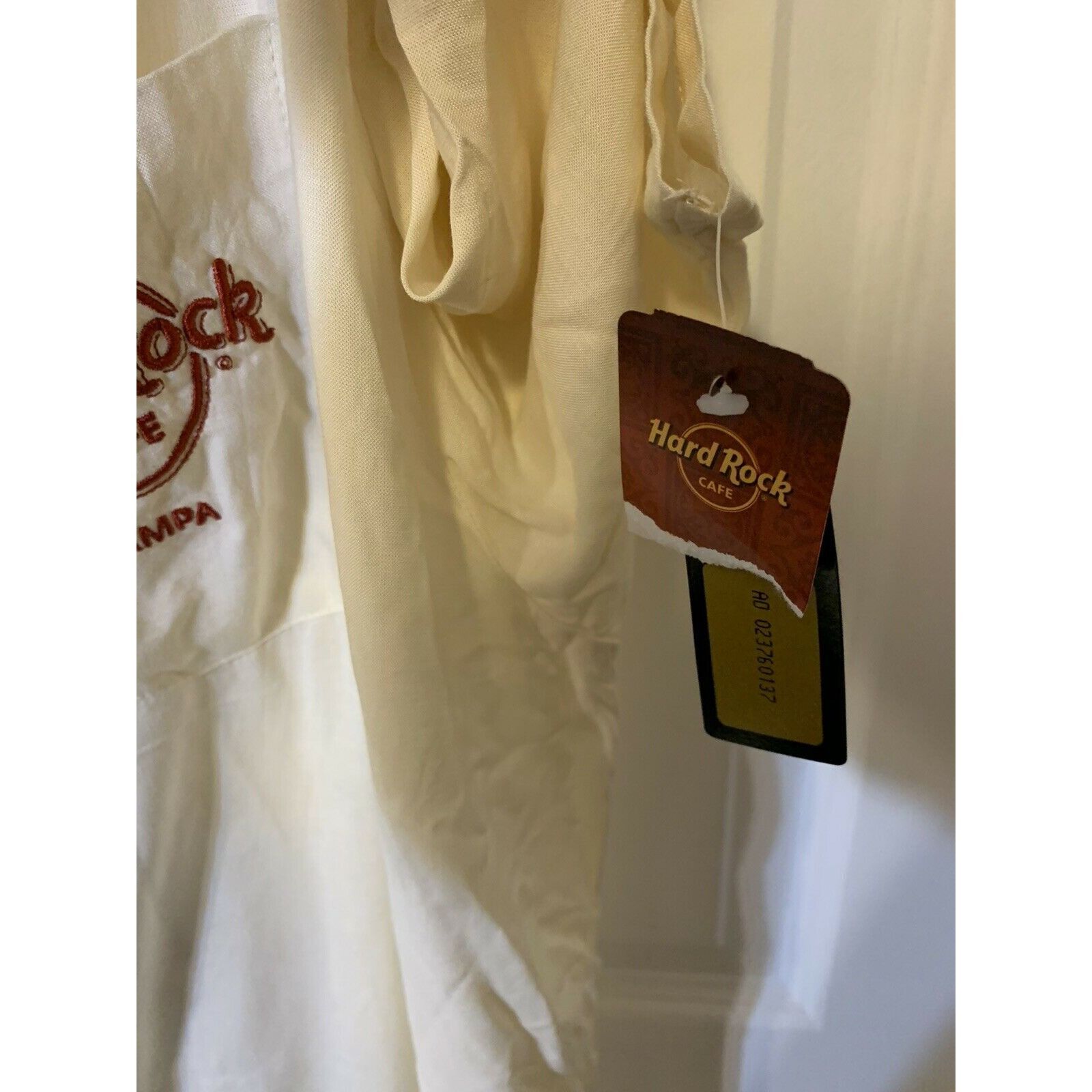 Hard Rock Cafe New Hard Rock Cafe Men's Sz L Tampa Florida Embroidered Casi Size US L / EU 52-54 / 3 - 8 Thumbnail