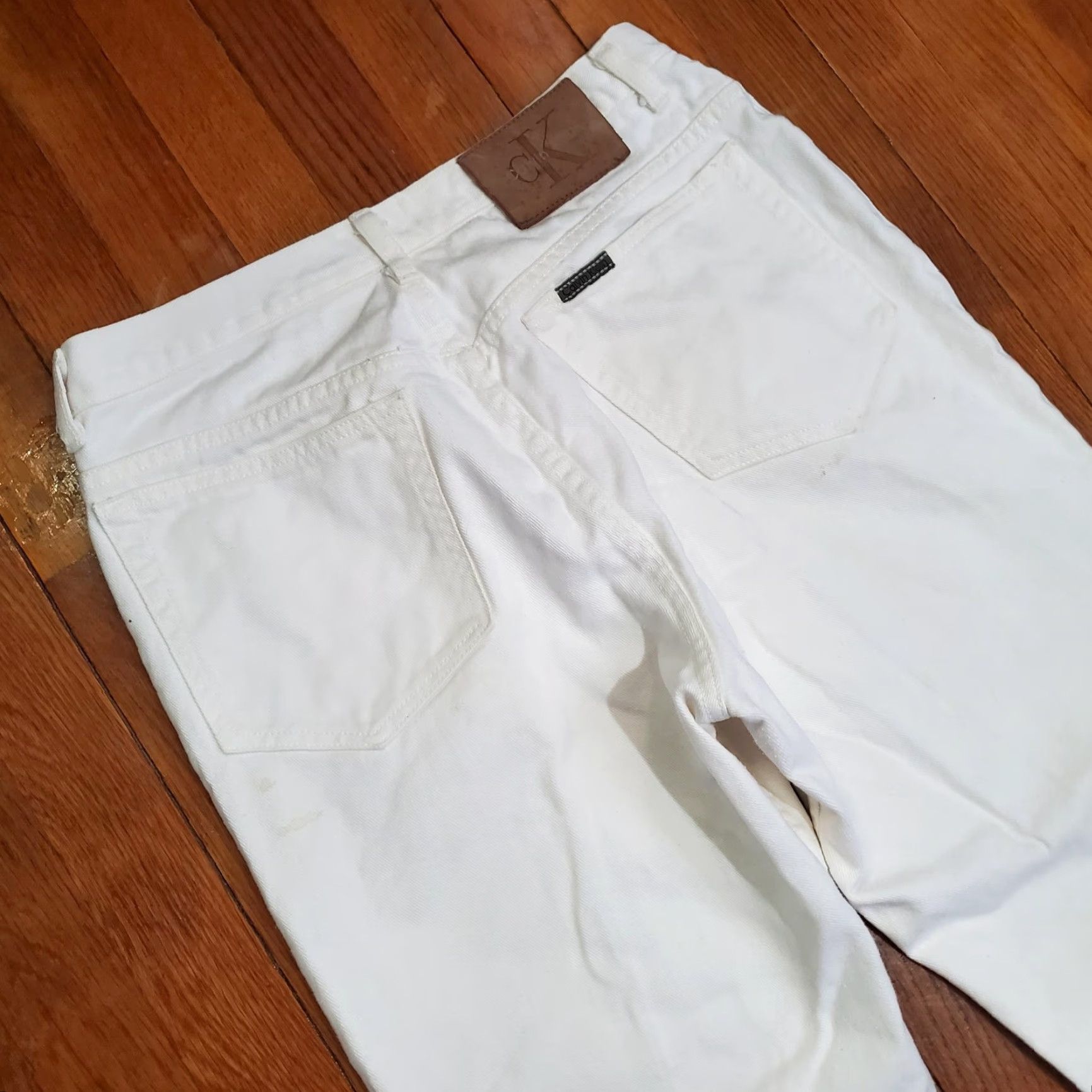 Calvin Klein VINTAGE Calvin Klein Jeans Womens 12 White High Rise Straight Jeans USA Made Size 34" / US 12 / IT 48 - 3 Thumbnail