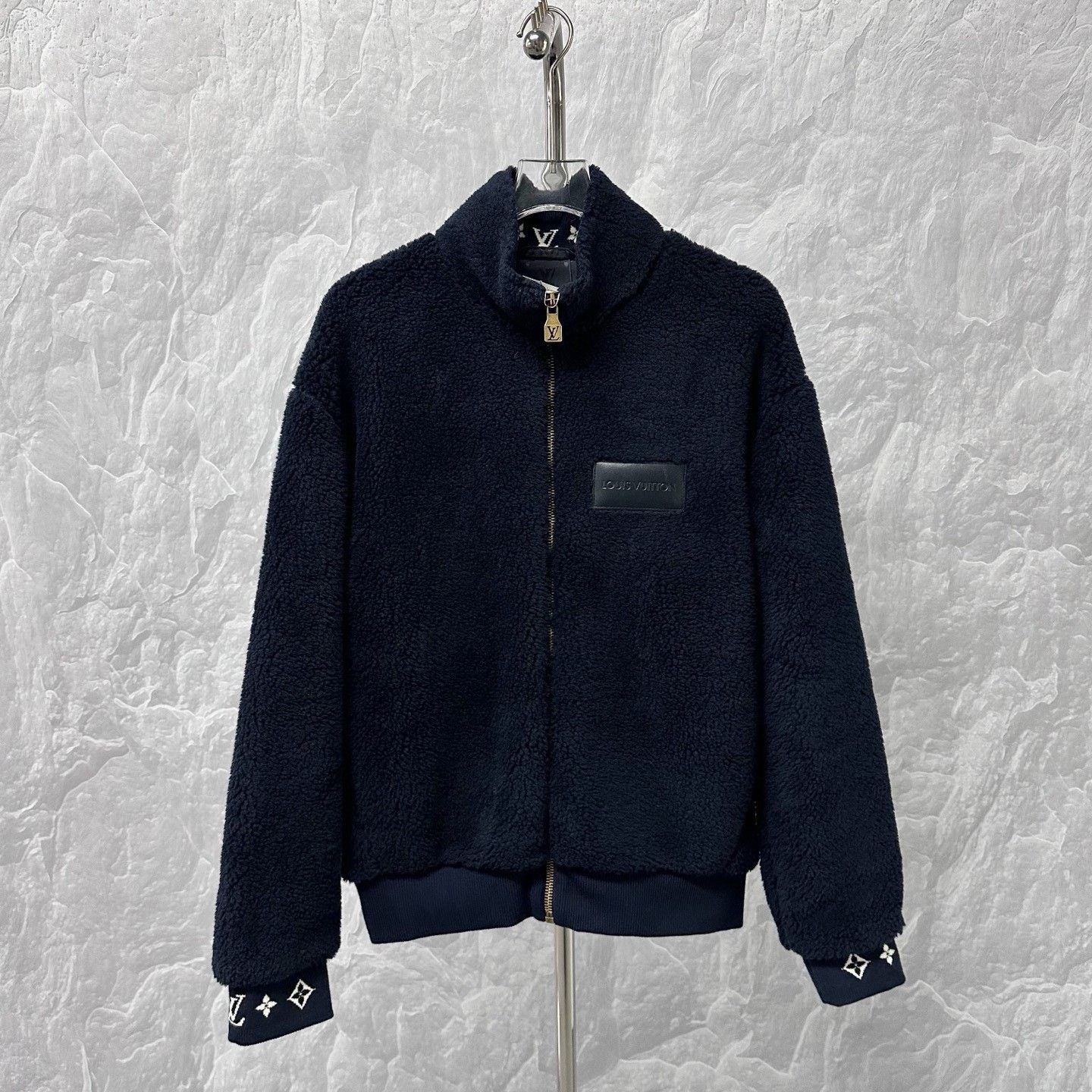 Louis Vuitton Louis Vuitton FW25 Stand Collar Teddy Zip Jacket Size US XL / EU 56 / 4 - 1 Thumbnail