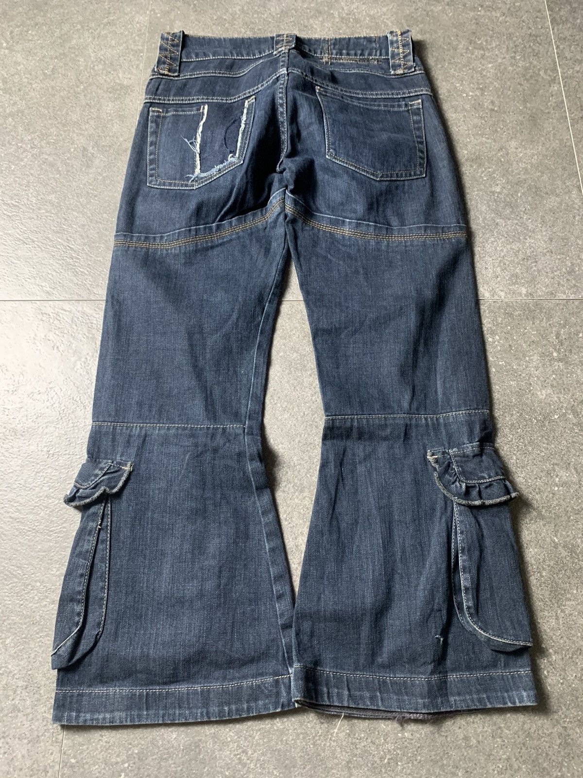 Marithe + Francois Girbaud 2000s Marithe Francois Girbaud Patchwork Flared Cargo Pants Size US 27 - 9 Thumbnail
