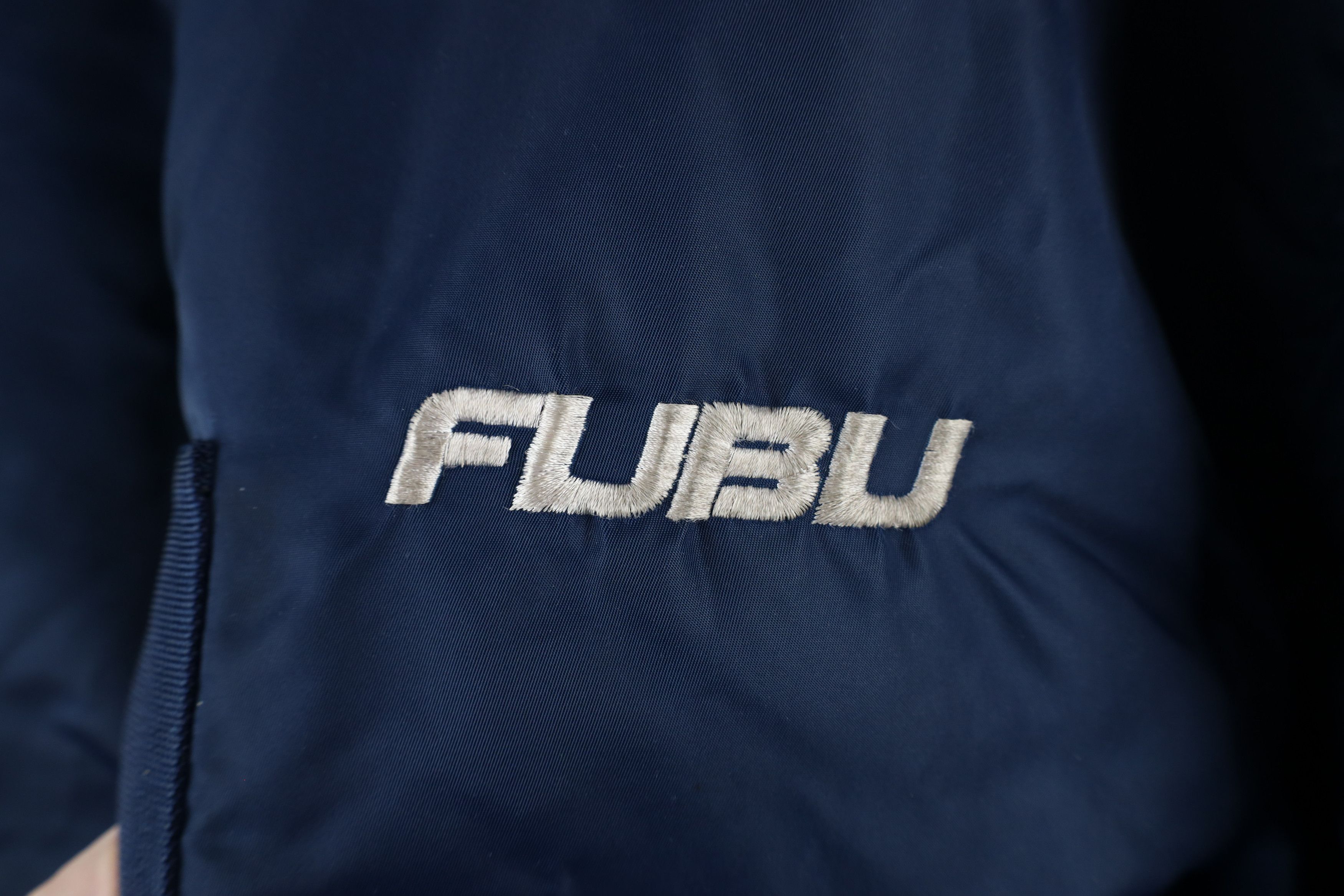 Fubu × Vintage Vintage 90s Fubu Spell Out Reversible Military Bomber Jacket Size US XL / EU 56 / 4 - 5 Thumbnail