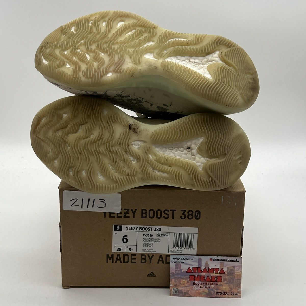 Adidas Yeezy boost 380 alien Size US 6 / EU 39 - 8 Thumbnail
