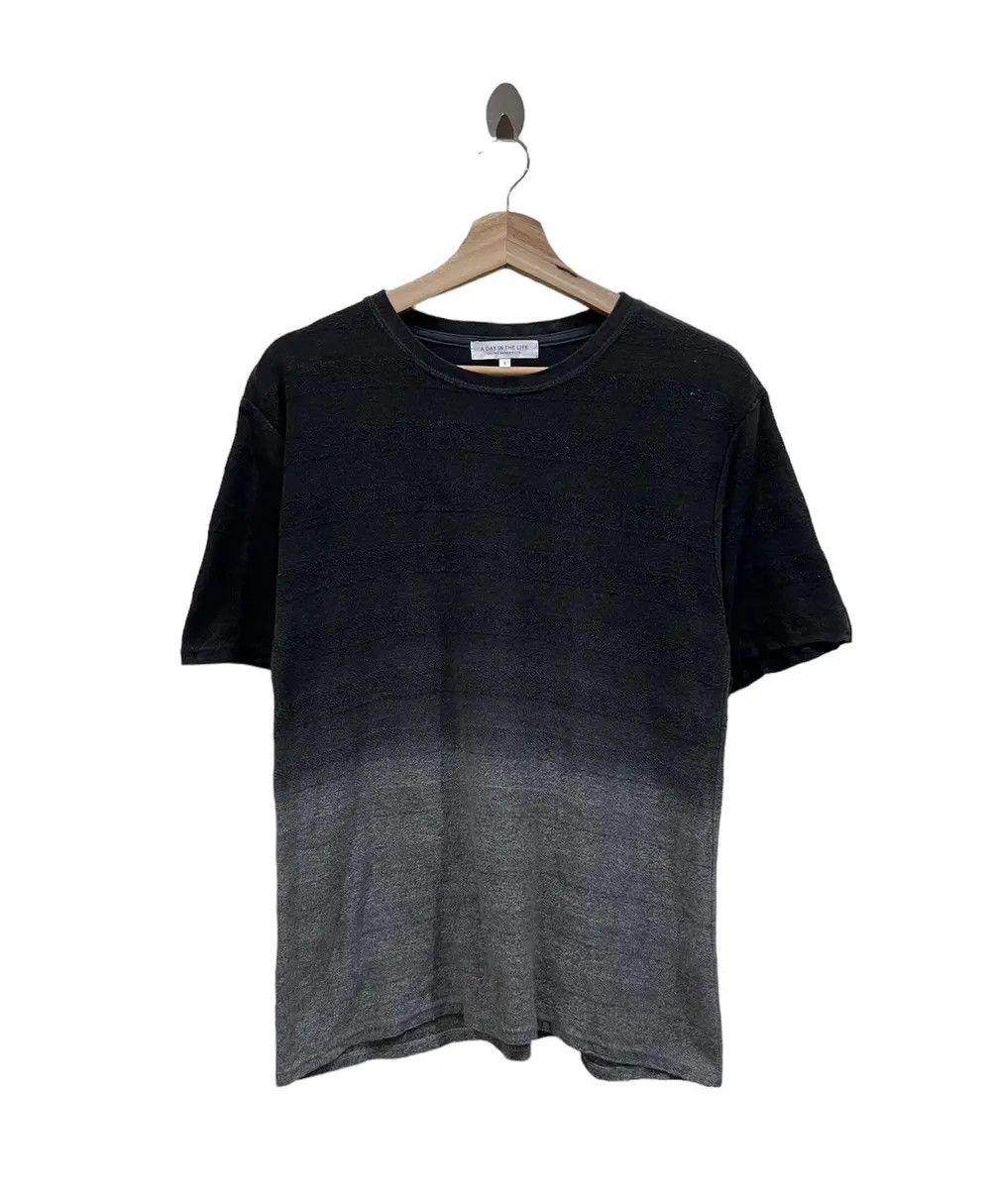 Japanese Brand Japanese Brand United Arrows Two Tone Tshirt Size US S / EU 44-46 / 1 - 1 Thumbnail
