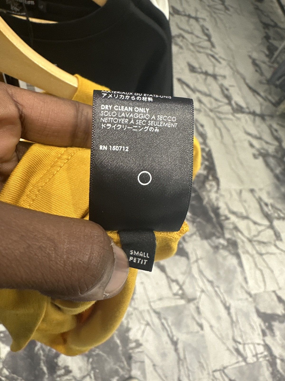 Amiri Amiri ‘Amiri’ Logo Tee Size US S / EU 44-46 / 1 - 3 Thumbnail