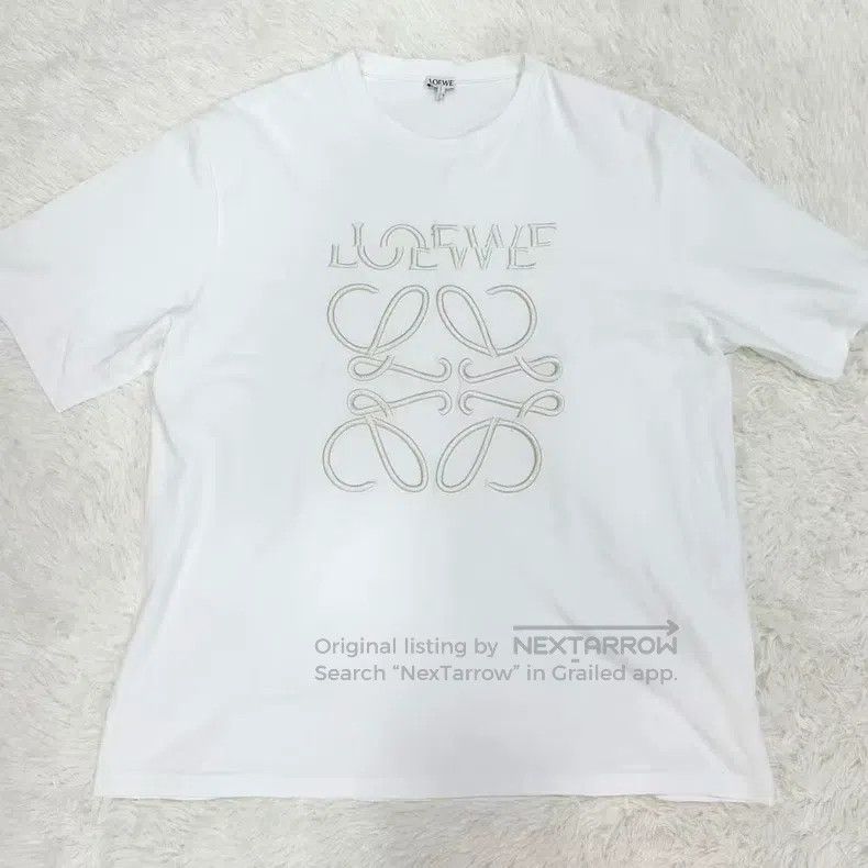 Loewe Loewe Displaced logo white short-sleeve T-shirt Size M / US 6-8 / IT 42-44 - 1 Thumbnail