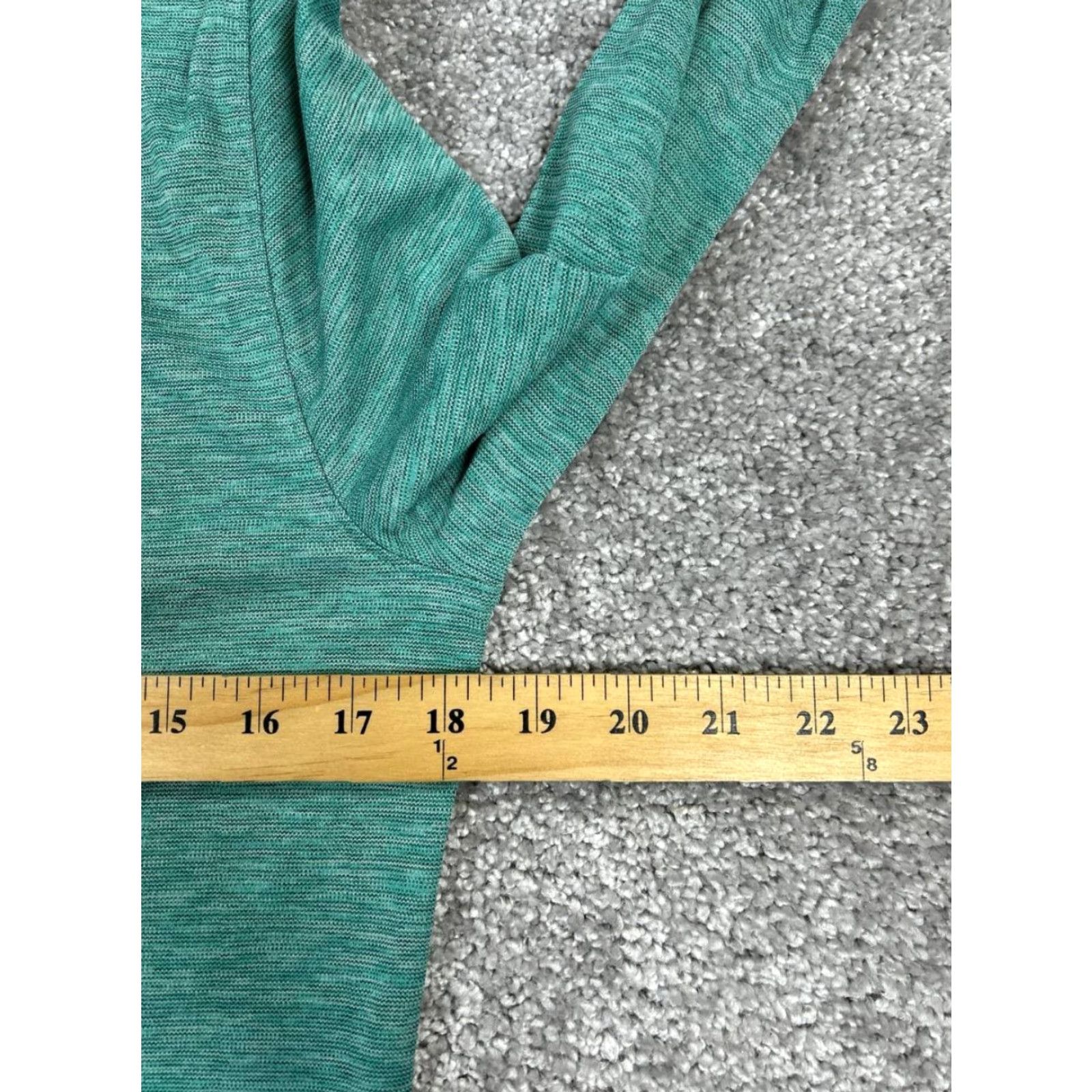 Under Armour Under Armour Sweatshirt Womens M Green Heatgear Quarter Zip Mock Neck Pullover Activewear Logo Workout Jacket (Note: Ensure length within 200 chars) Size M / US 6-8 / IT 42-44 - 6 Thumbnail
