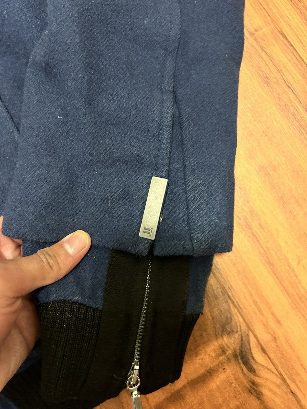 Balenciaga Y2K Authentic Balenciaga Navy Bomber Zip Up Jacket Size US M / EU 48-50 / 2 - 3 Thumbnail