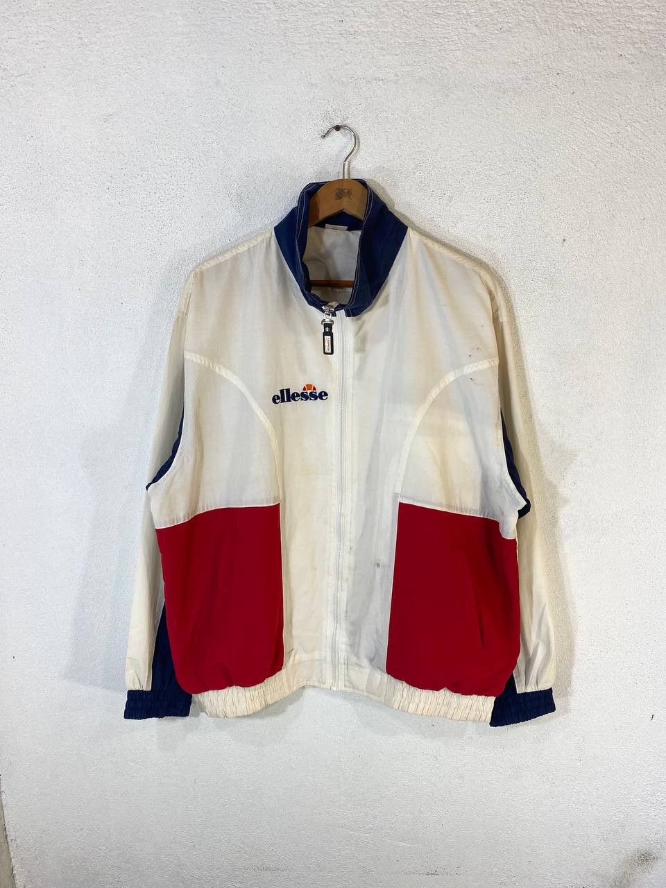 Ellesse vintage ellesse light jacket embroided logo Size US XL / EU 56 / 4 - 1 Thumbnail