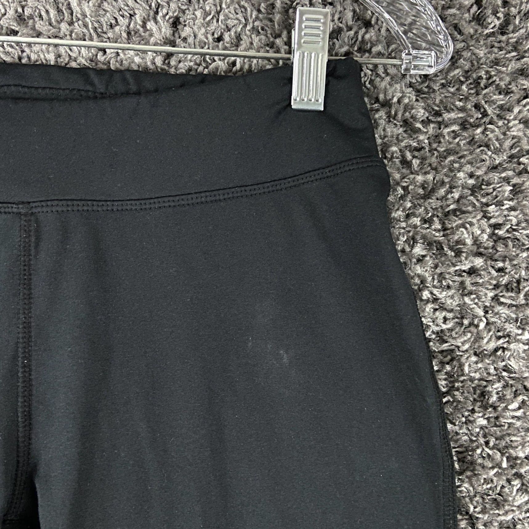 Augusta Sportswear Augusta Sportswear Yoga Pants Women’s M Black Ankle Activewear Pants Womens Size 32" / US 10 / IT 46 - 3 Thumbnail