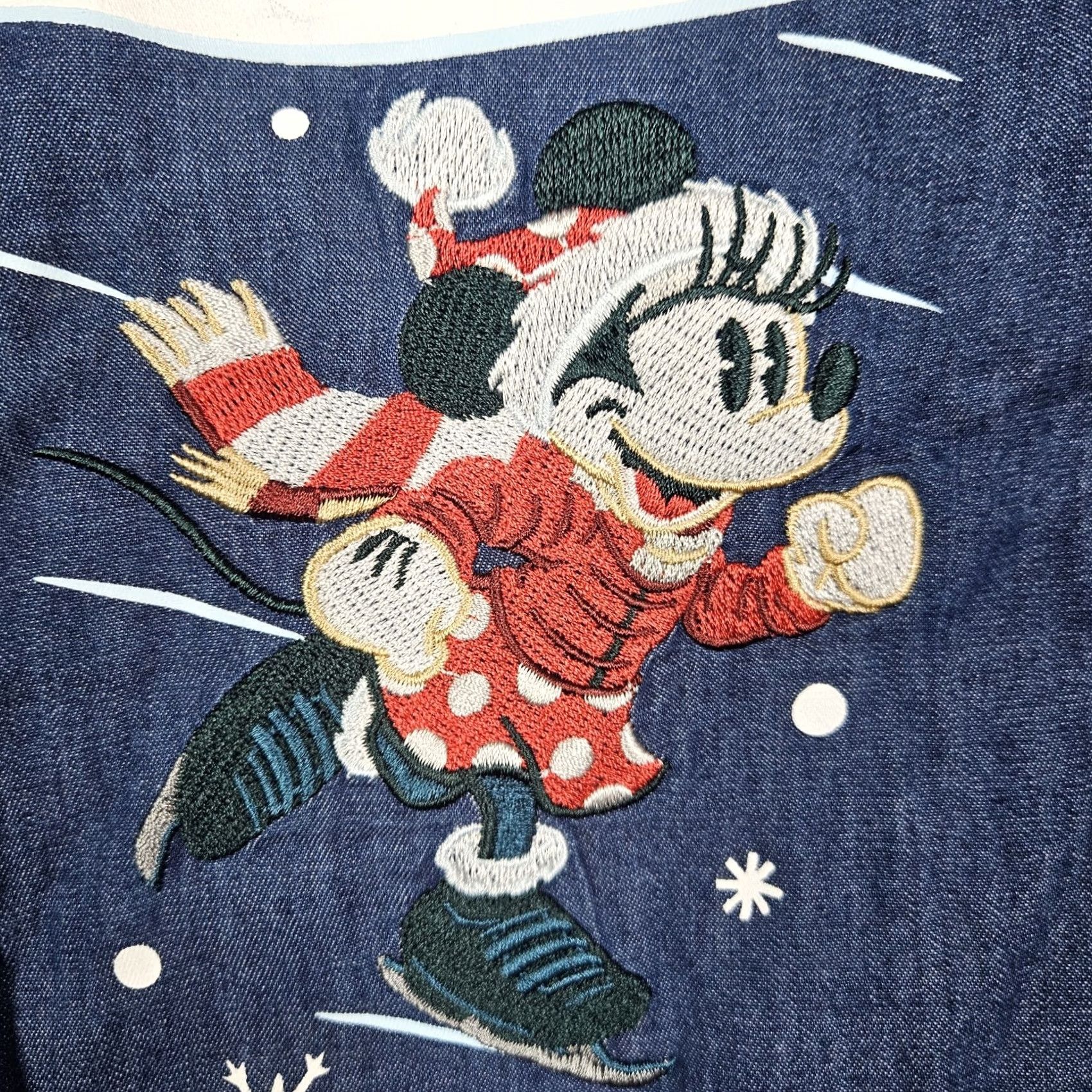 Disney Disney Women Blue Christmas Embroidered Minnie Mouse Shirt Sz S Size S / US 4 / IT 40 - 5 Thumbnail