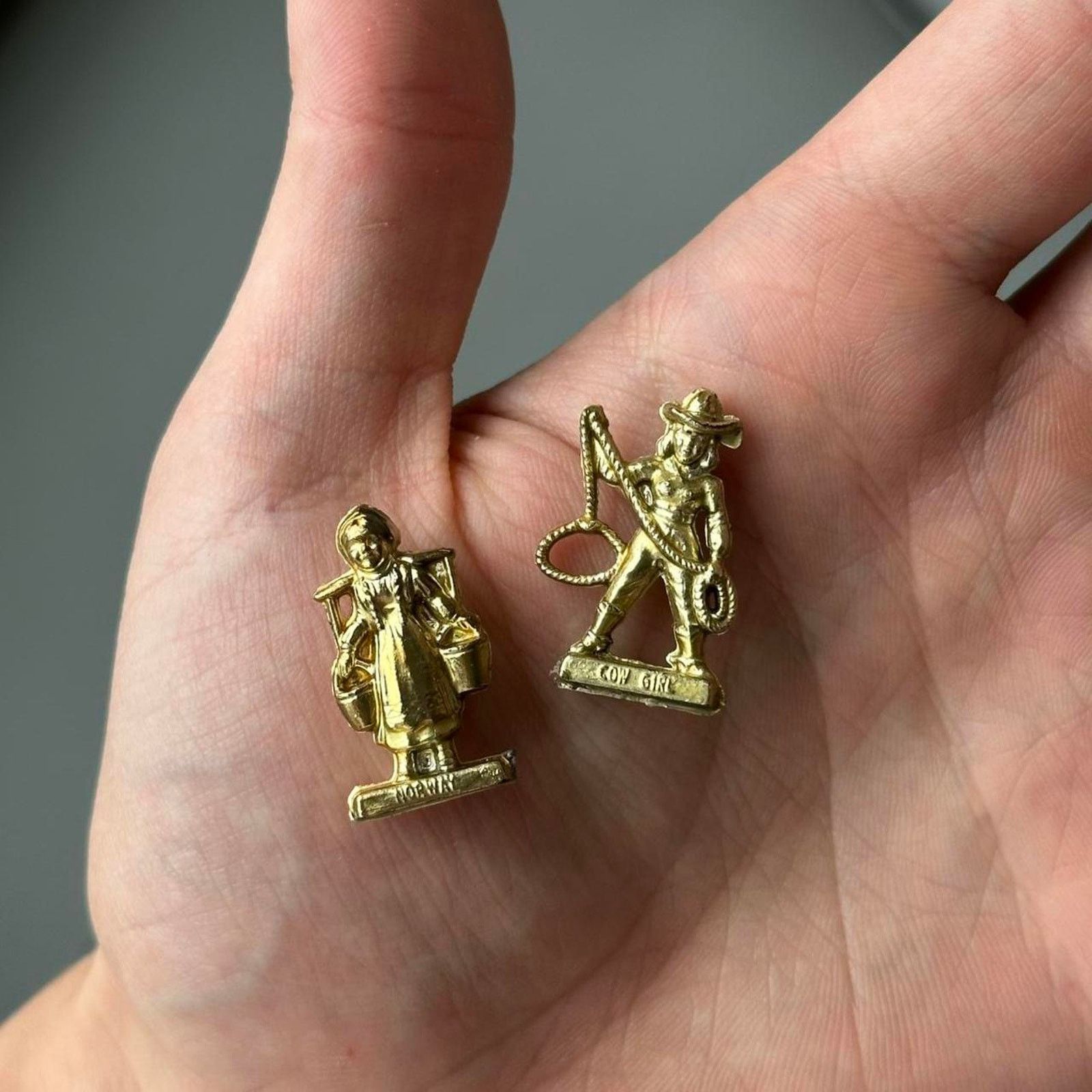 Vintage Vintage Retro Gold Cowgirl Character Mini Toy Figure Size ONE SIZE - 6 Thumbnail