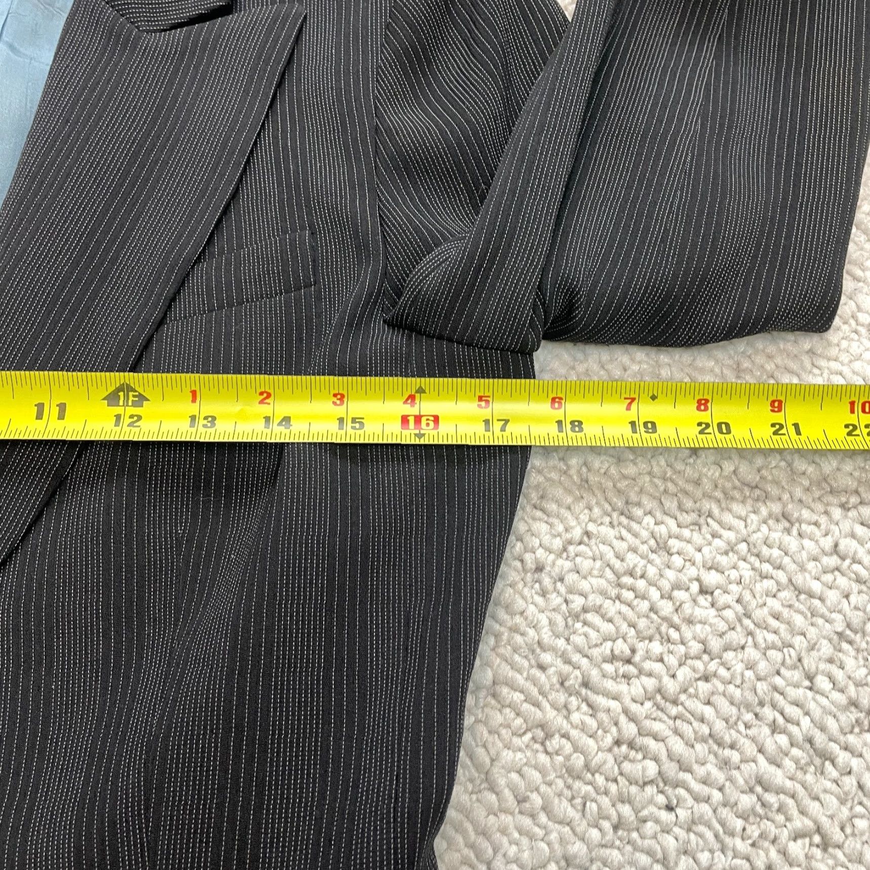 Vintage Tahari Arthur S Levine ASL Blazer Women 4 Black Striped Single Breasted 1 Button Size S / US 4 / IT 40 - 4 Thumbnail