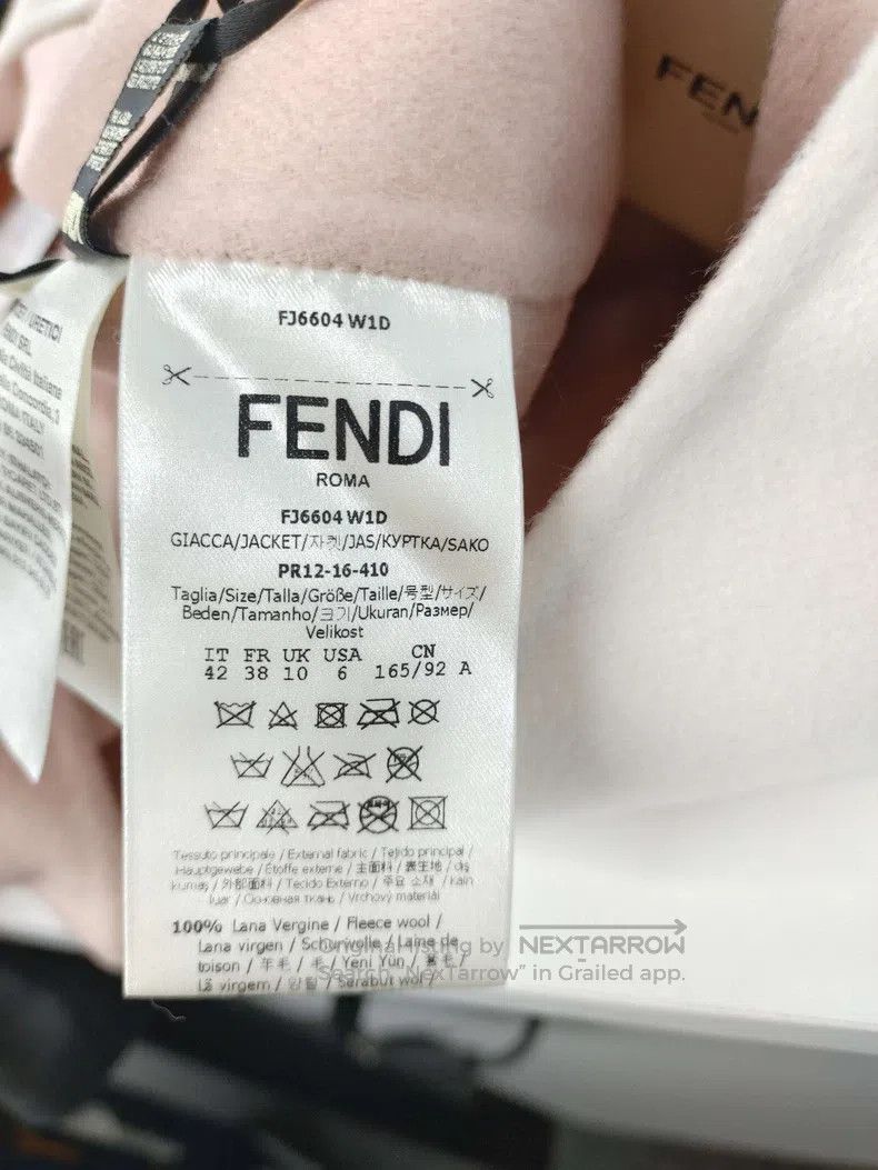 Fendi Fendi Three-dimensional mink flower cloak Size XS / US 0-2 / IT 36-38 - 4 Thumbnail
