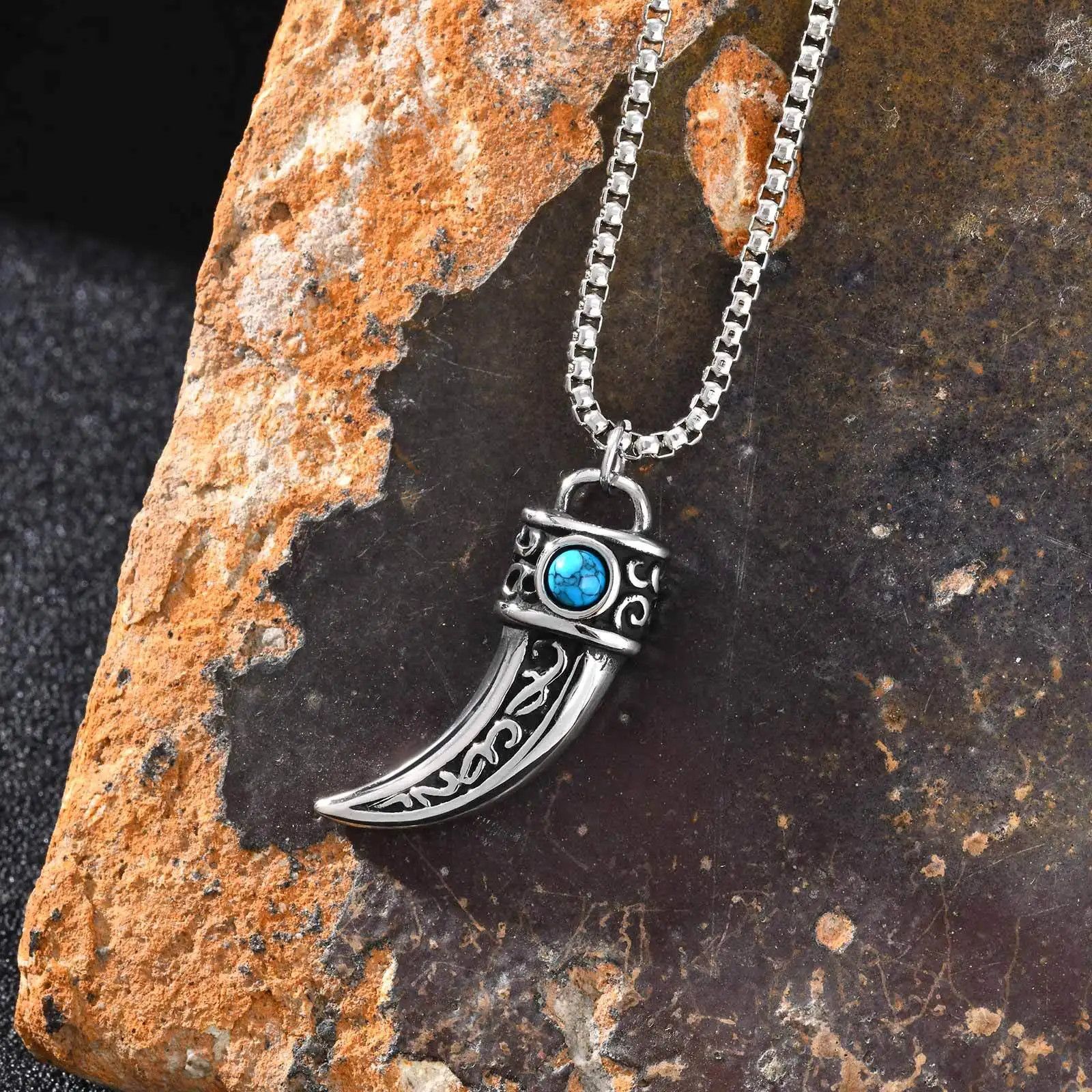 Jewelry Vintage Horn Charms Necklace Size ONE SIZE - 2 Thumbnail