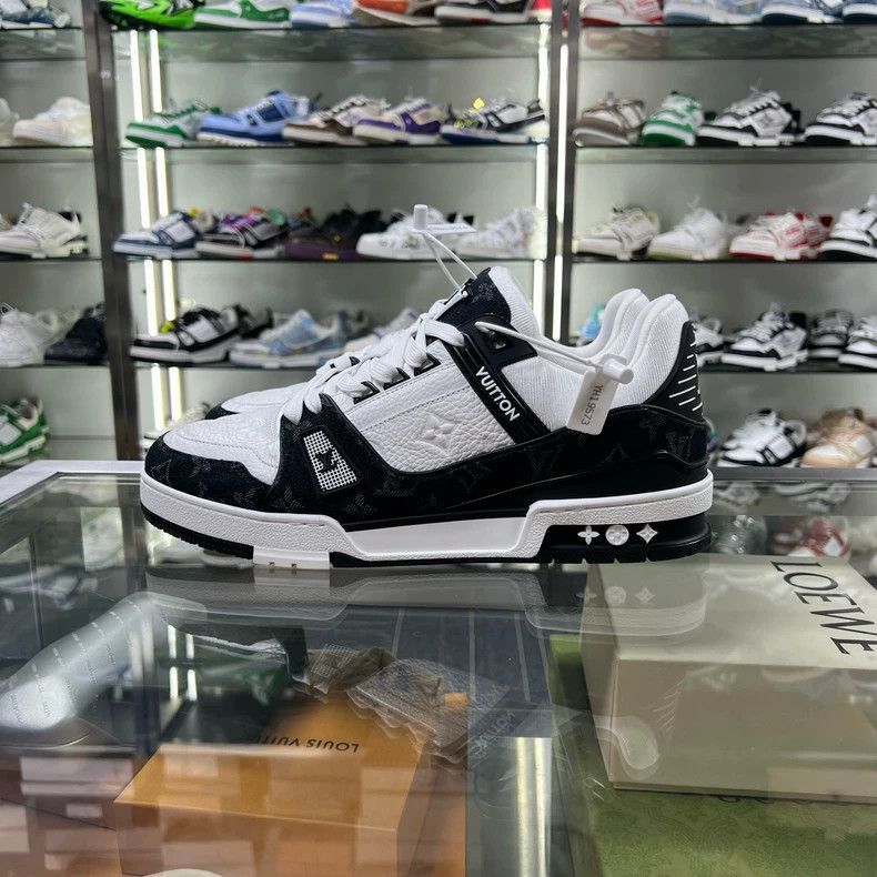 Louis Vuitton LV Trainer Black White Sneakers-2508 Size US 9 / EU 42 - 3 Thumbnail