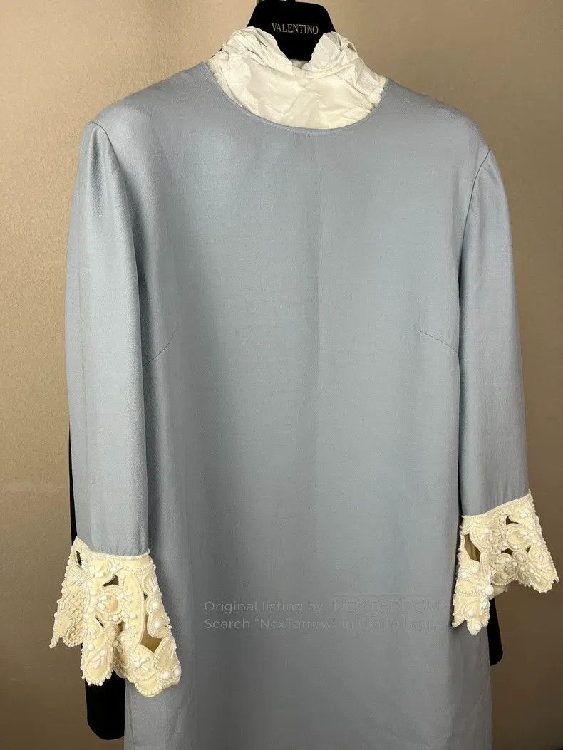 Valentino Valentino Lace studded beaded flared sleeve dress dress Size XL / US 12-14 / IT 48-50 - 3 Thumbnail