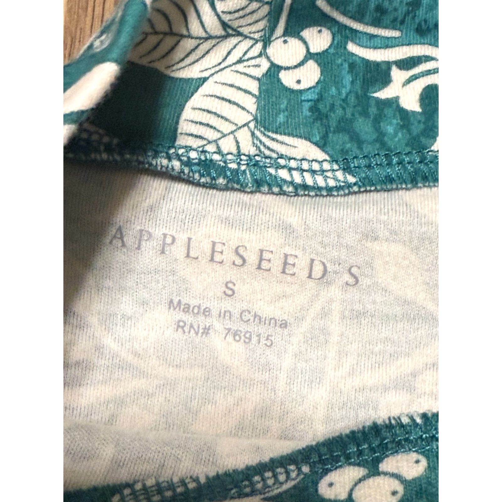 Vintage Appleseed's Shirt Women's Size Small Green Floral Long Sleeve Turtleneck Shirt Size S / US 4 / IT 40 - 5 Thumbnail
