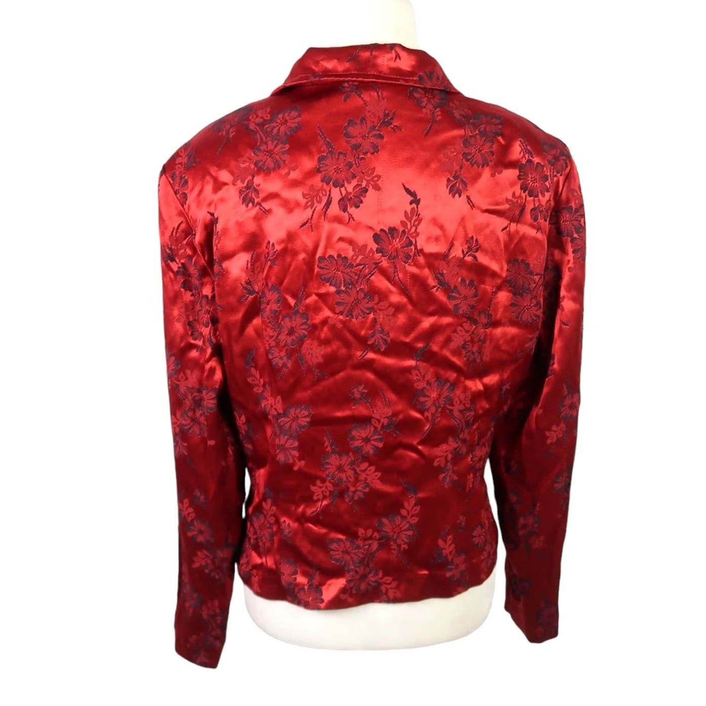 Vintage VINTAGE 90s Dawn Joy Blazer Jacket Floral Satin Red Women's 12 Short Button Front Deep Red Satin 21" Measurements 90s Theme Girls Womens Size XL / US 12-14 / IT 48-50 - 4 Thumbnail