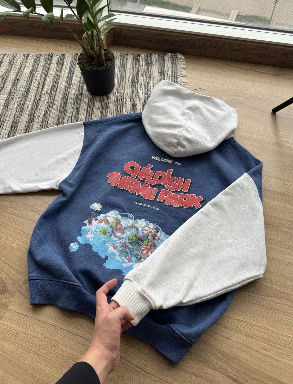CHILDS Childish Theme Park TGF Vintage Big Logo Heavy Hoodie Men Size US S / EU 44-46 / 1 - 5 Thumbnail