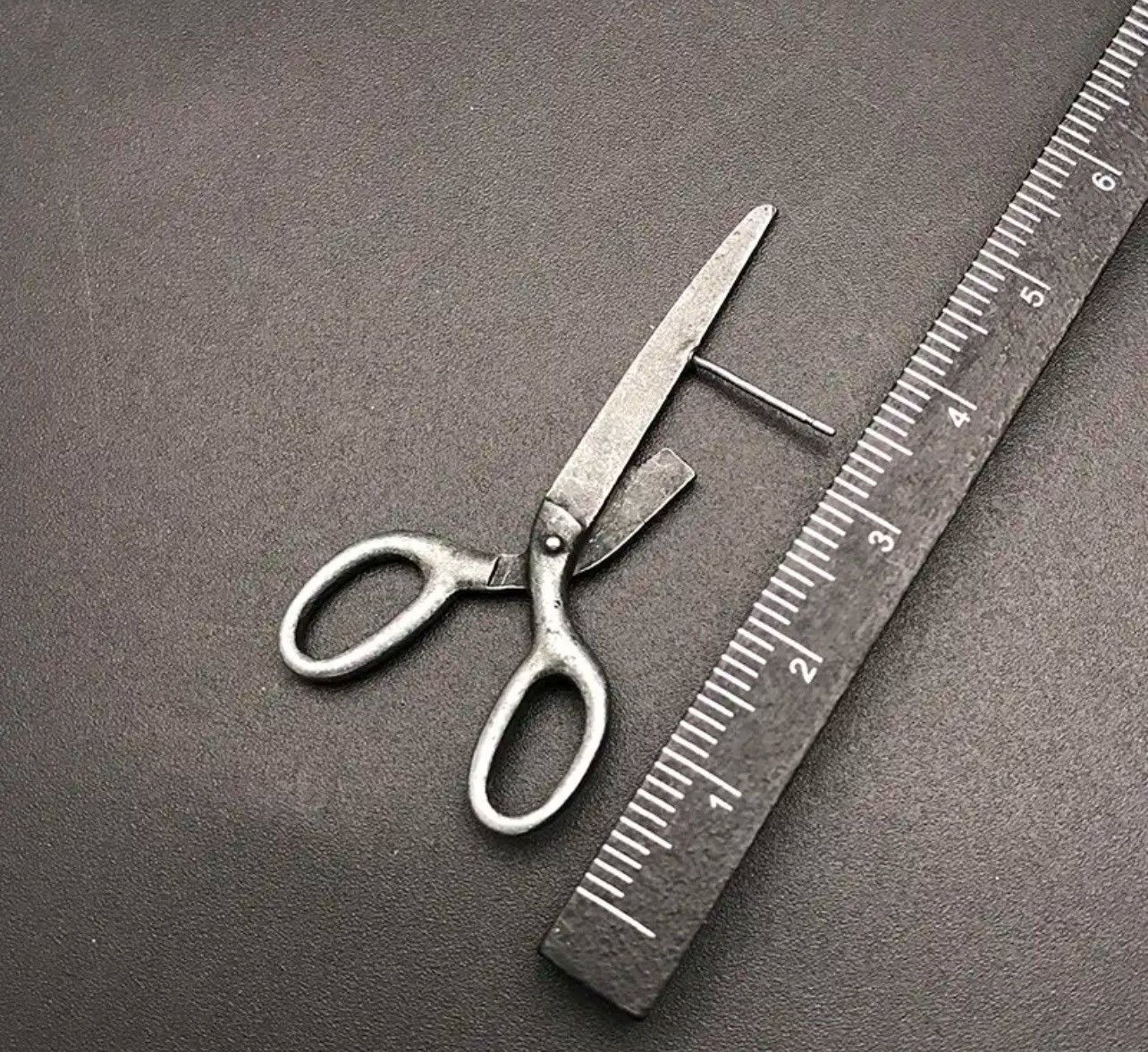 Vintage Fantastic Earnings With Scissor Design Size ONE SIZE - 6 Thumbnail