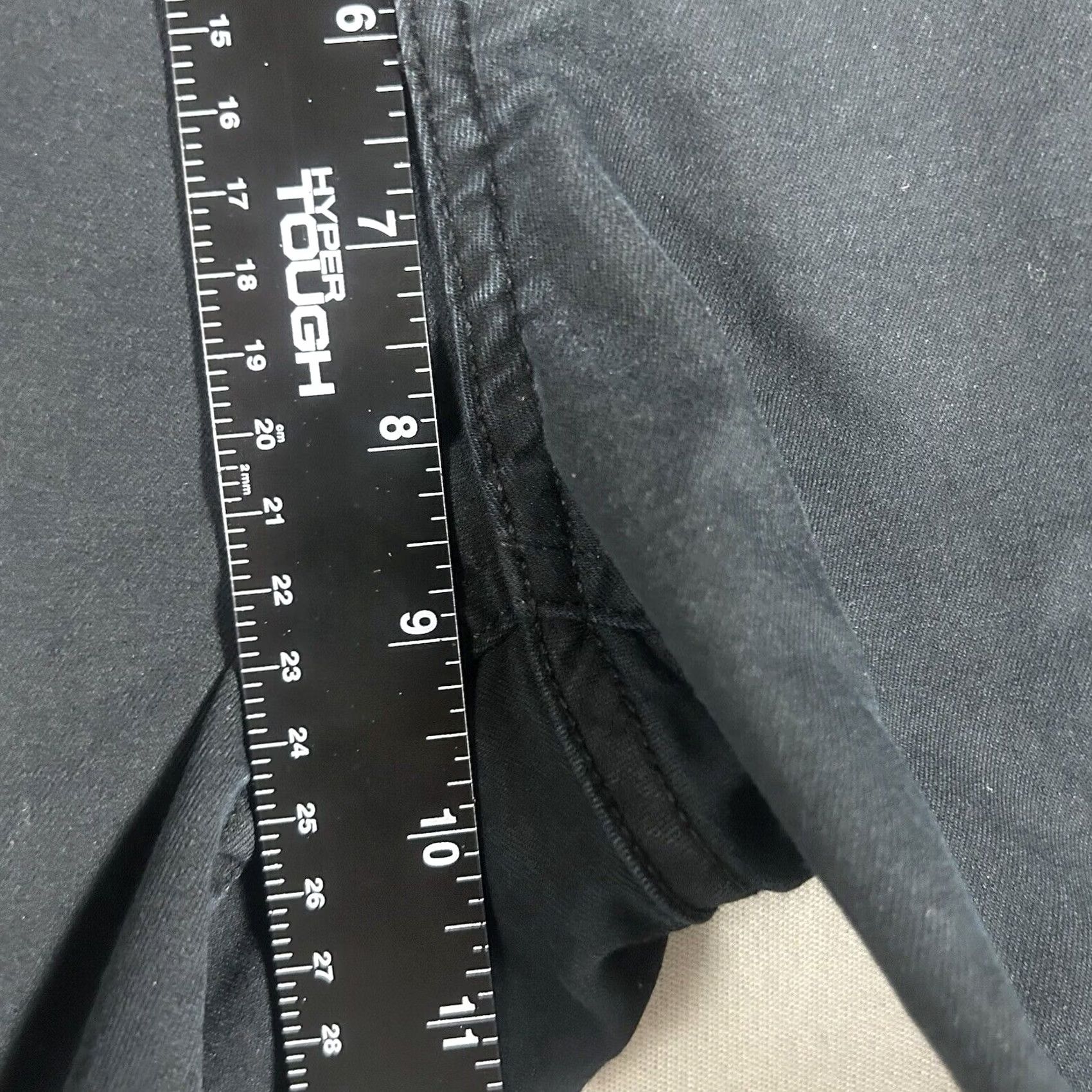H&M H&M Chino Pants Skinny Womens Size 8 Black Cotton Stretch Casual Mid Rise Pants Women's Black Cotton Stretch Slim Mid Rise 8.5-10.5 in Body? Size 30" / US 8 / IT 44 - 7 Thumbnail