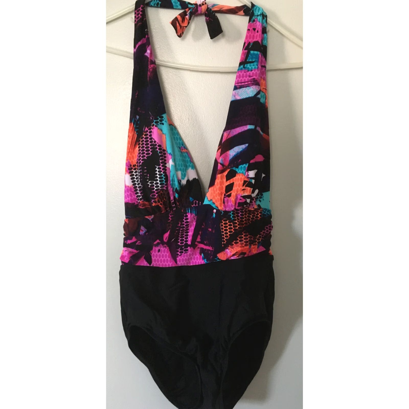 AQUA NWOT Aqua Green Colorful Black Geometric Halter Gathered Waist 1 Pc Swimsuit Women M Size ONE SIZE - 2 Thumbnail
