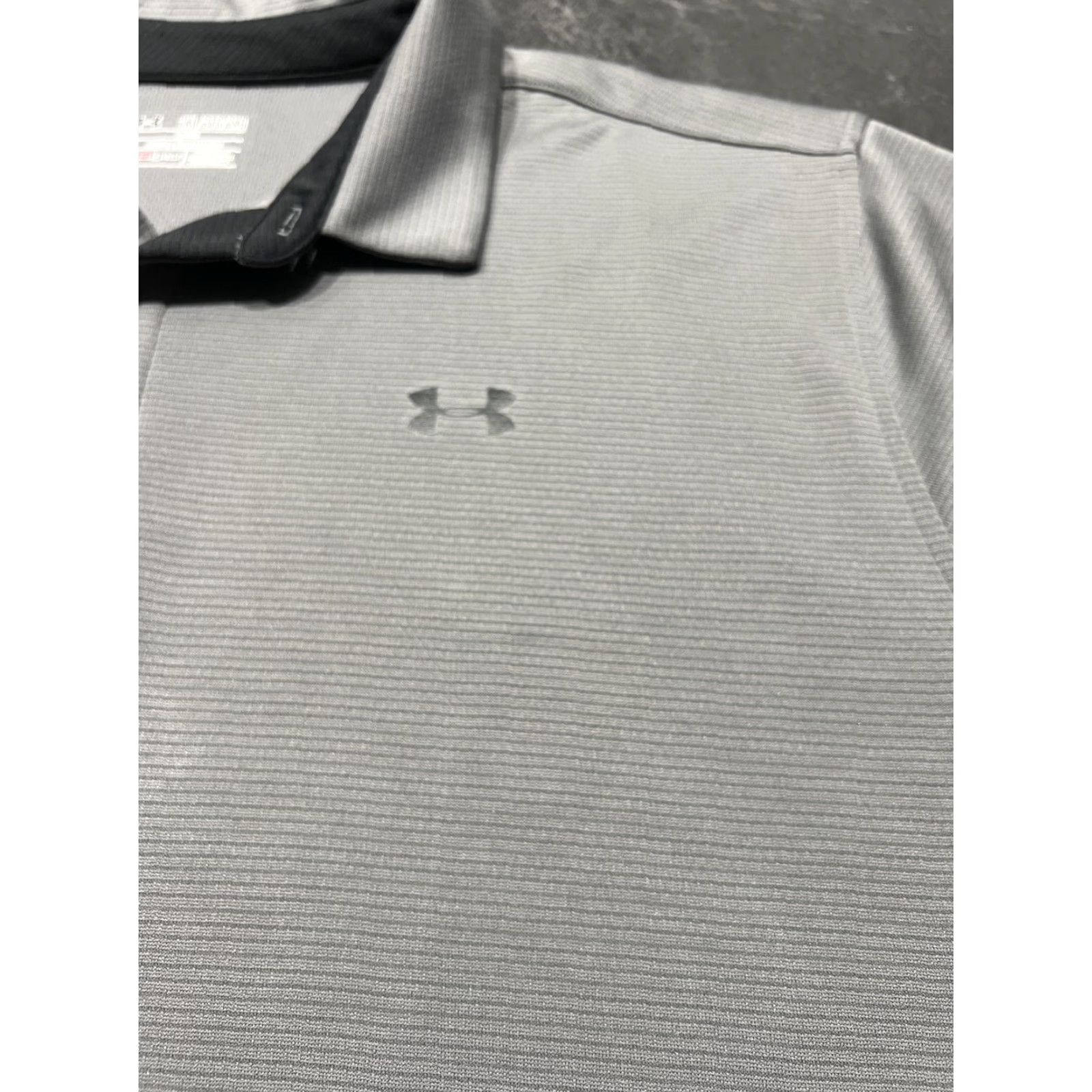 Under Armour VINTAGE Under Armour Golf Polo Shirt Men's 2XL Short Sleeve Gray Logo Casual All Seasons Size US XXL / EU 58 / 5 - 4 Thumbnail