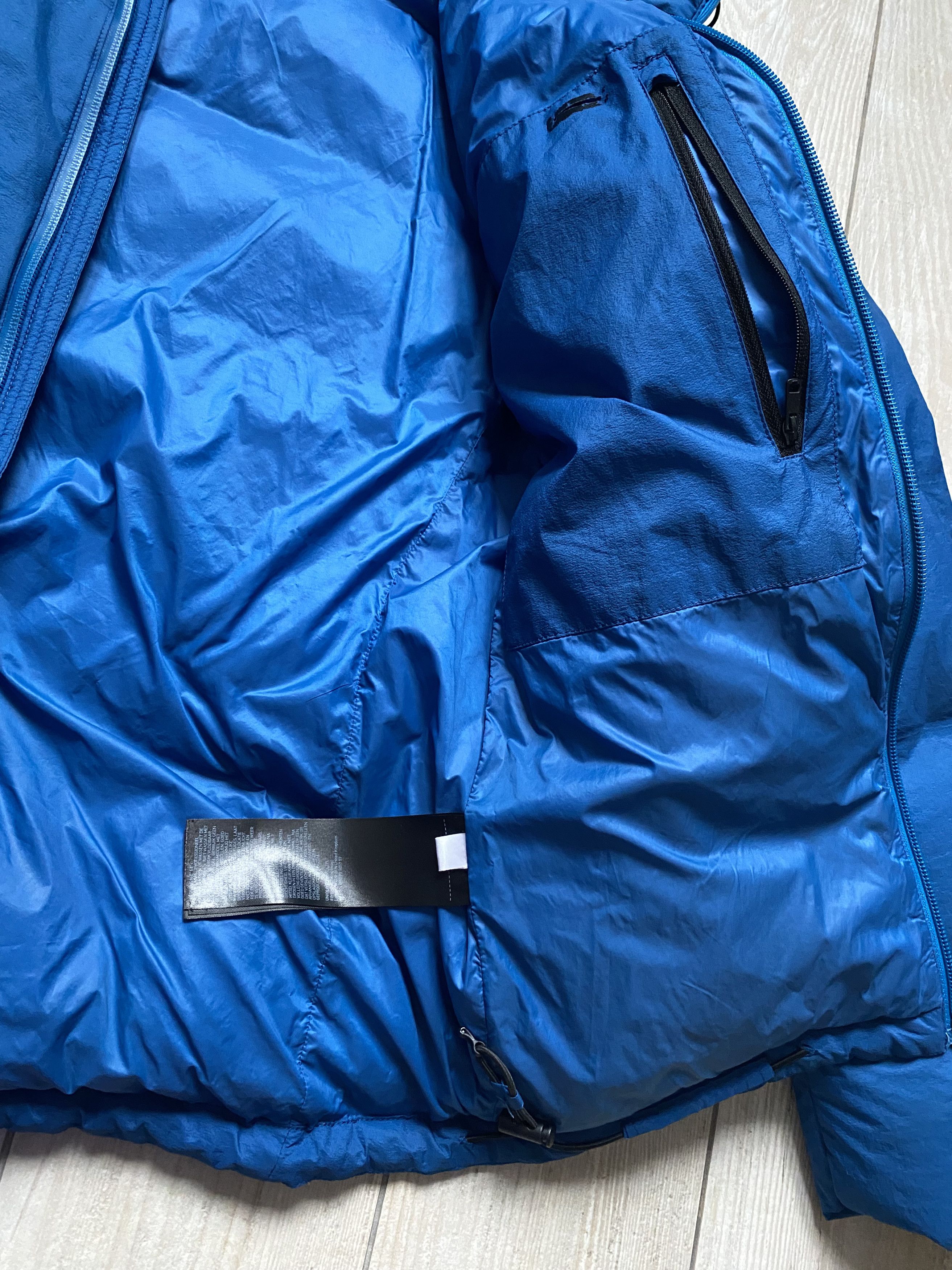 Uniqlo Uniqlo Down Jacket – 90% Down, 10% Feather Size US M / EU 48-50 / 2 - 2 Thumbnail