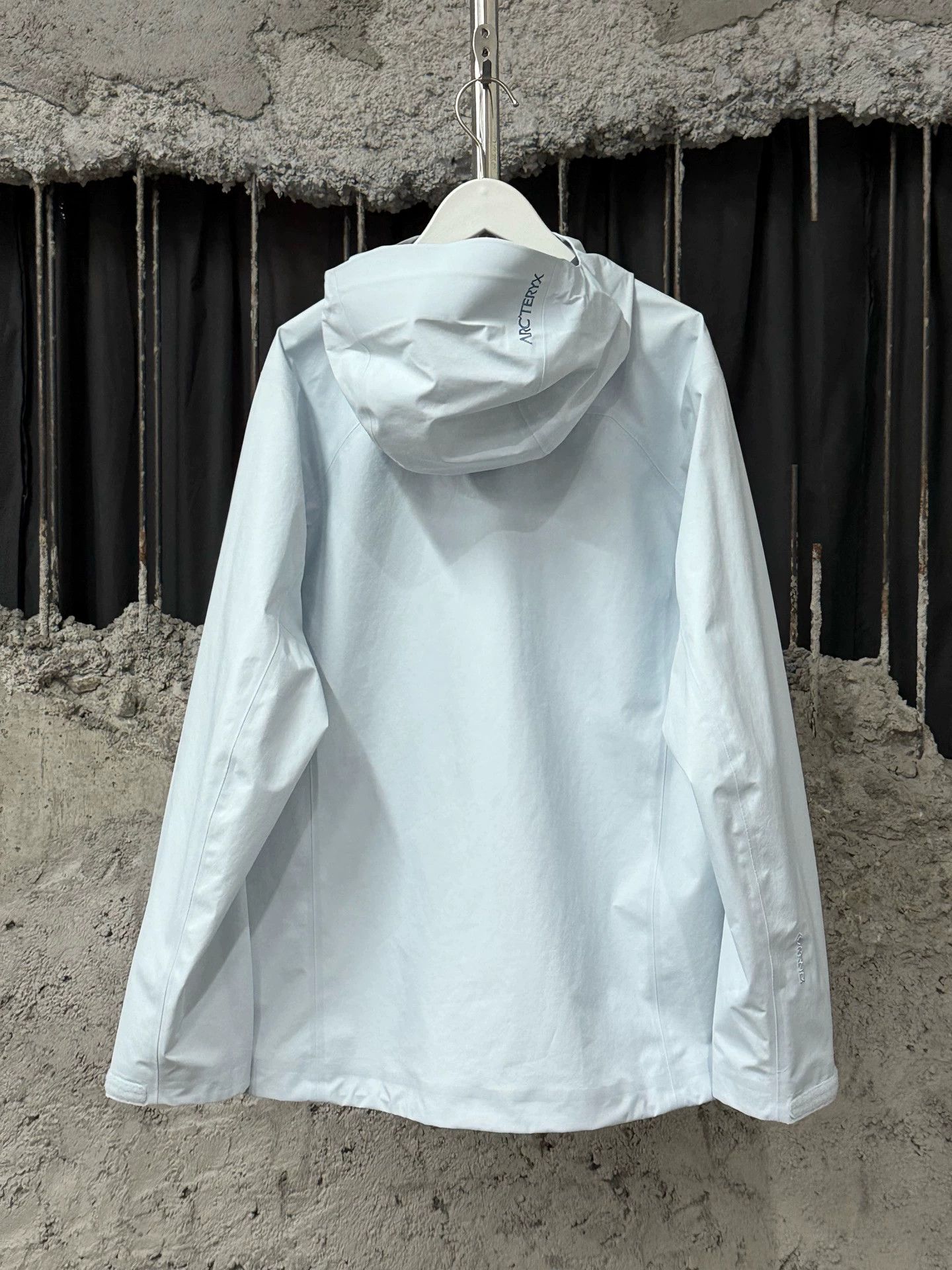 Arc'teryx Arcteryx Beta Jacket Dawn Blue M Size M / US 6-8 / IT 42-44 - 3 Thumbnail