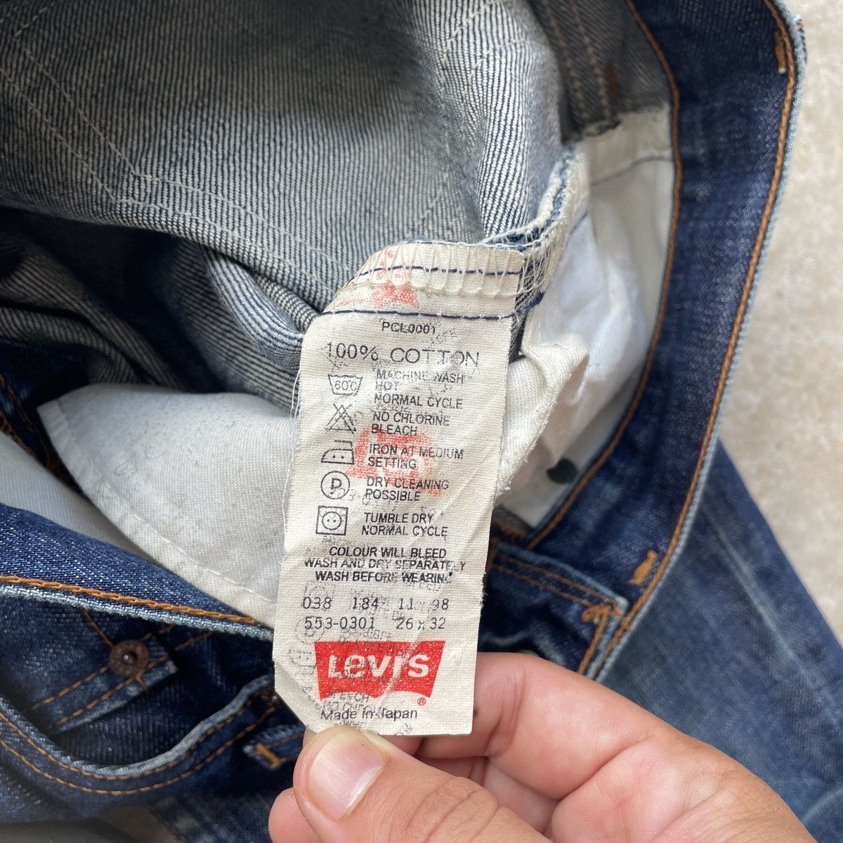 Levi's Vintage Clothing Vintage Levi’s 553 Faded FLARE Distressed BOOTCUT Jeans Pant Size US 28 / EU 44 - 8 Thumbnail