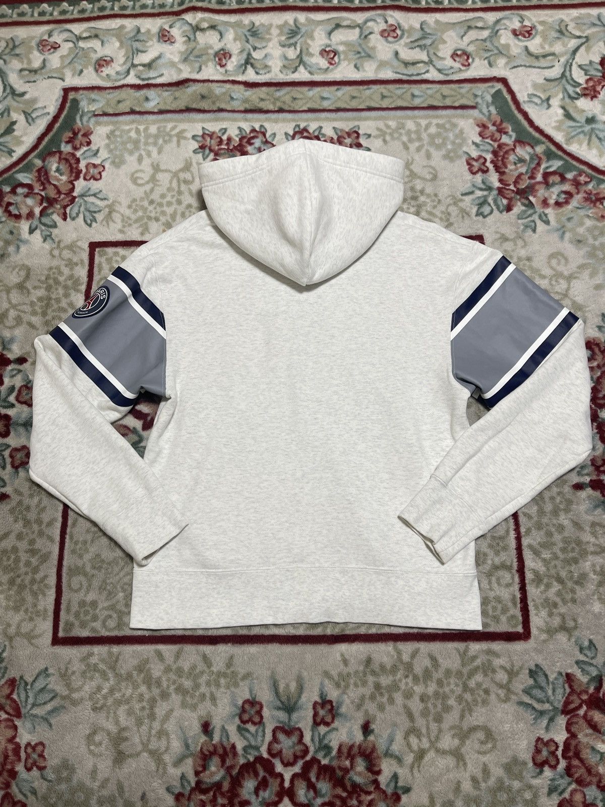 Jordan Brand × Nike Paris Saint Germain x Jordan PSG Hoodie Size US M / EU 48-50 / 2 - 4 Thumbnail