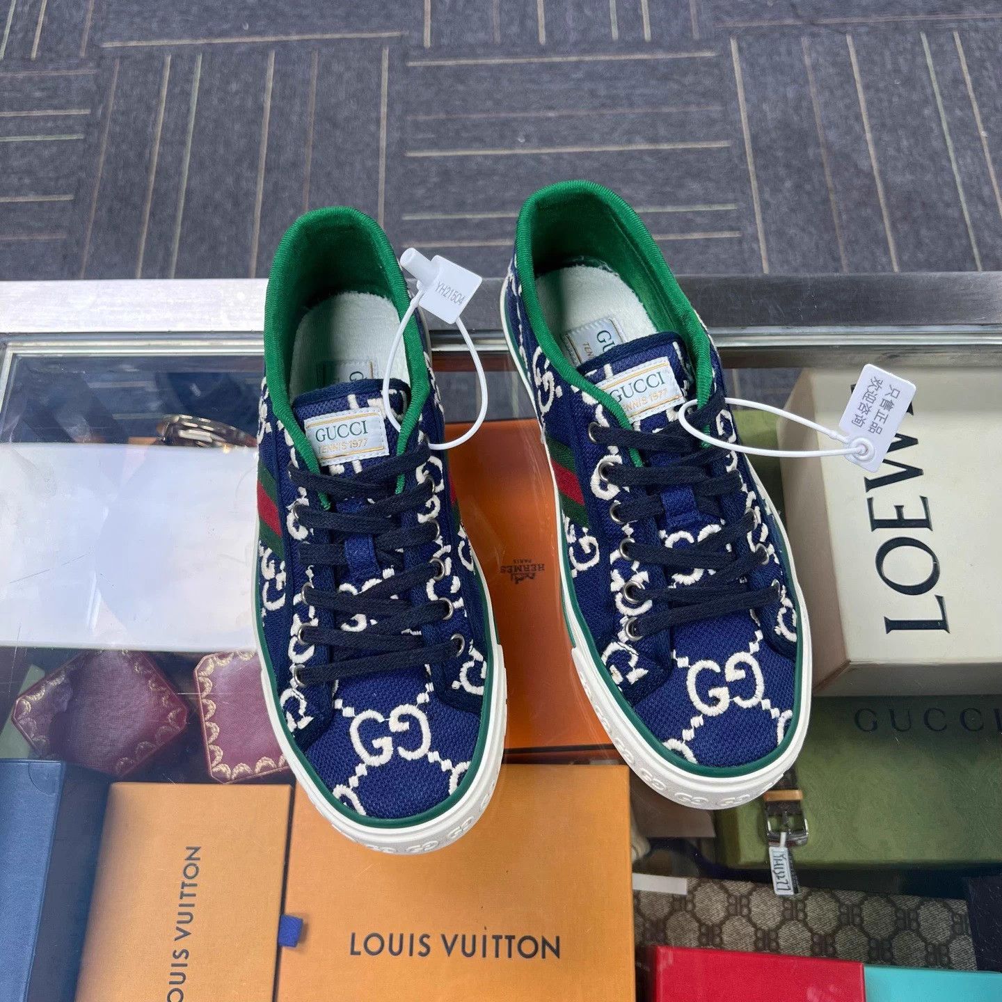 Gucci Gucci Tennis 1977 GG Supreme blue sneakers UK5 Size US 7.5 / IT 37.5 - 1 Thumbnail