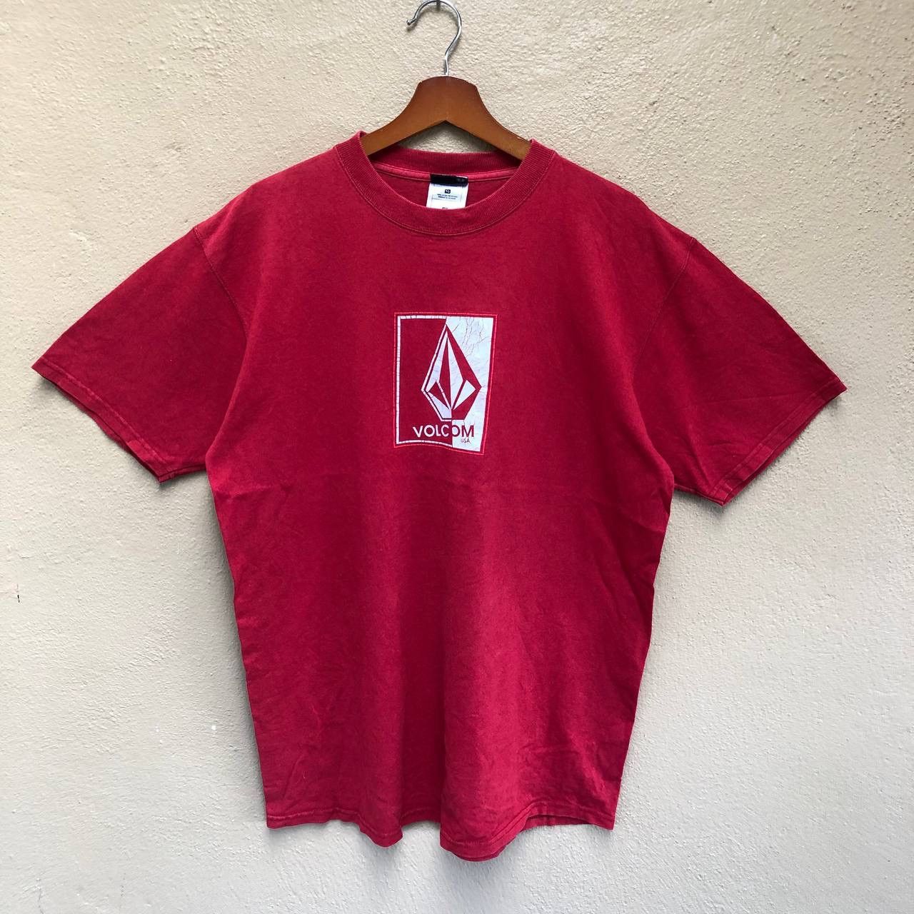 Volcom Rare Vintage Volcom Skateboard Tees Size US XL / EU 56 / 4 - 1 Thumbnail