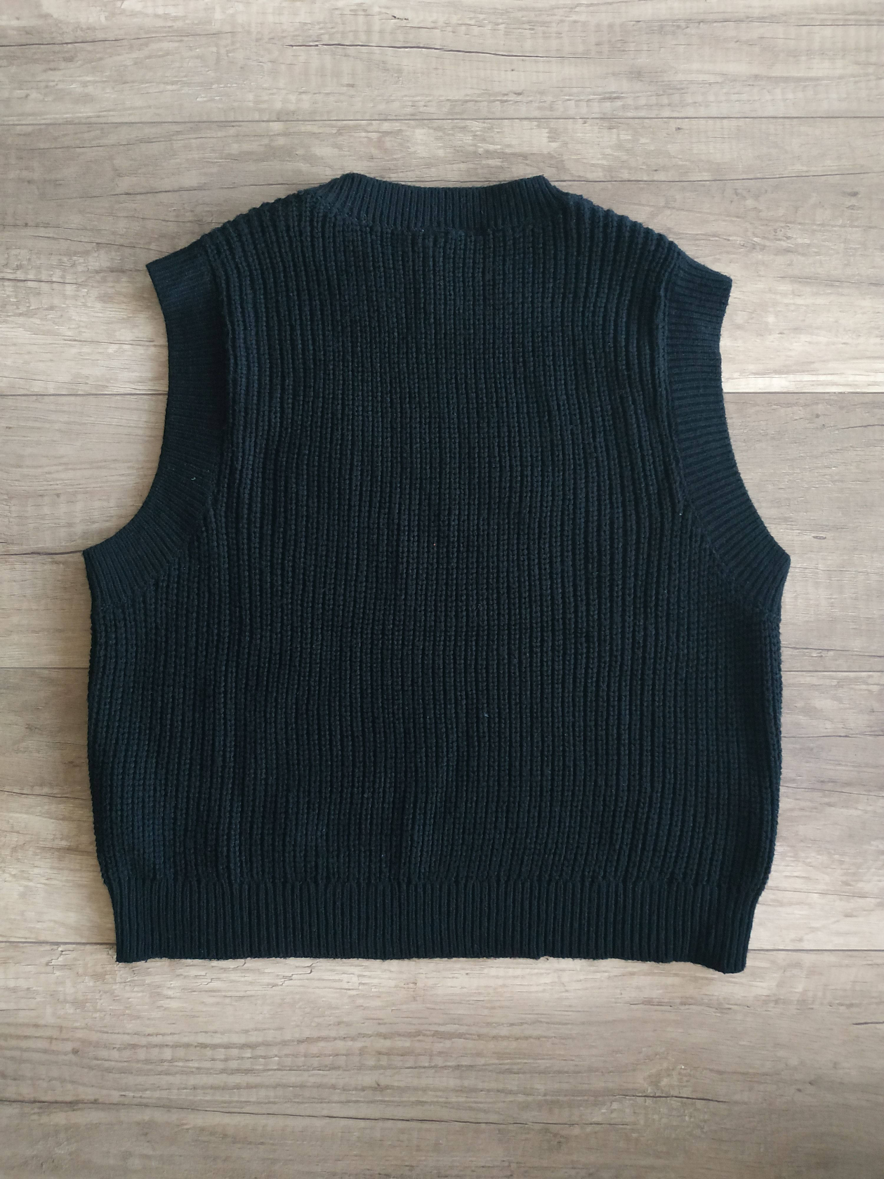 Designer × H&M H&M x Smiley Women's Knit Vest/ Sweat/ Pullover, s. SMALL Size S / US 4 / IT 40 - 4 Thumbnail