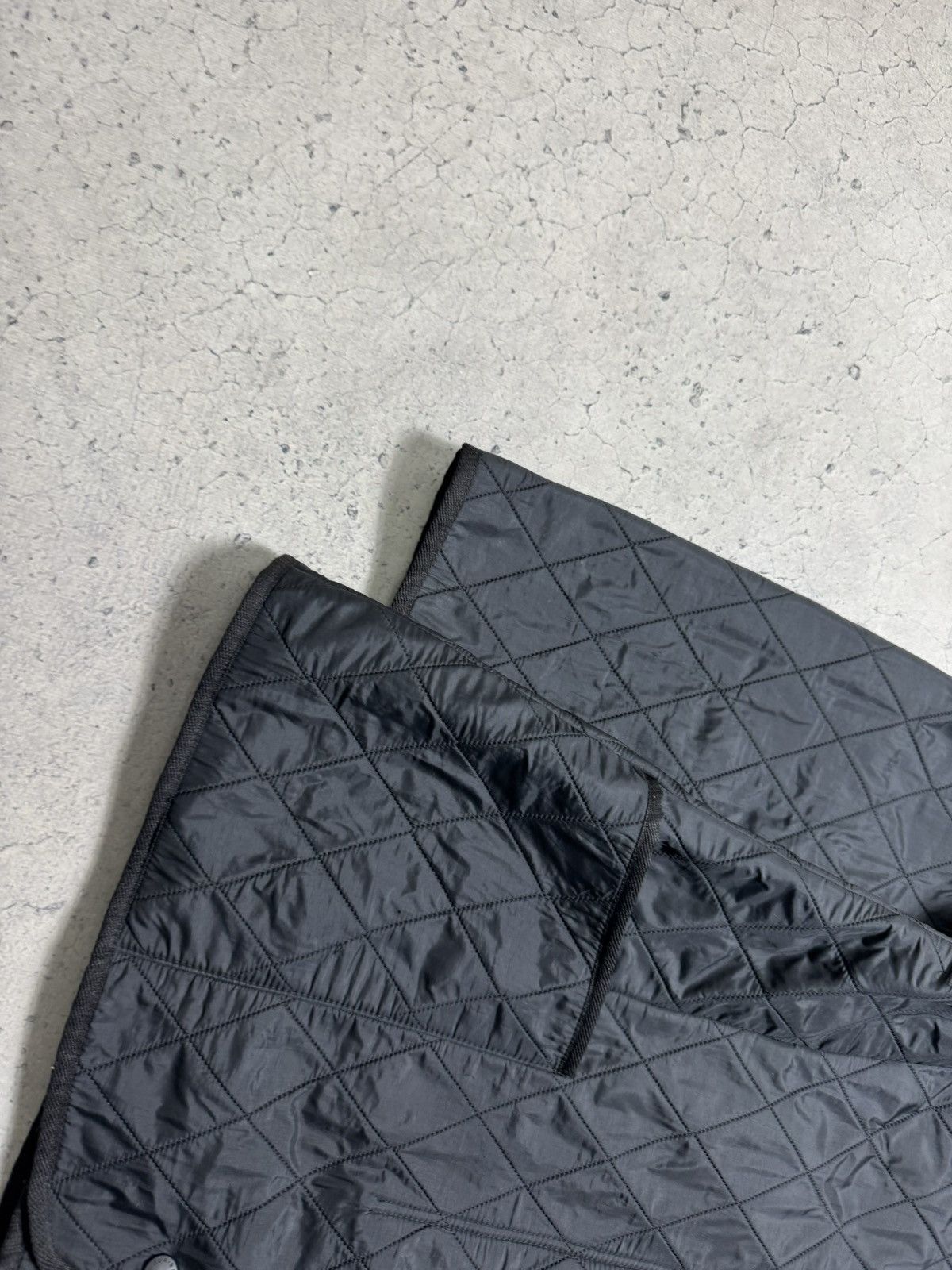 Barbour Barbour Women’s Polarquilt Quilted Jacket Black Size UK 14 Size L / US 10 / IT 46 - 3 Thumbnail