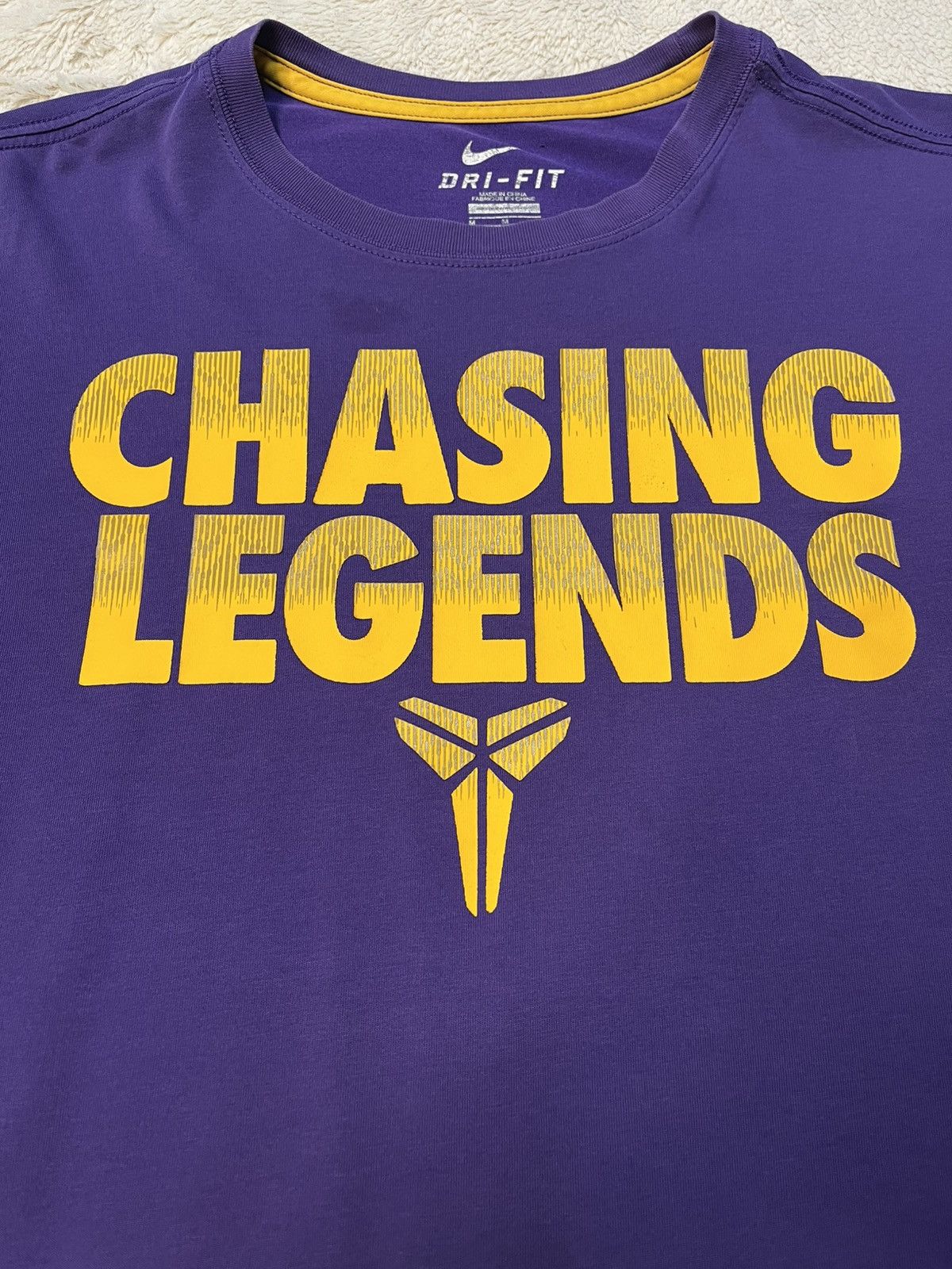 Nike Nike Kobe Mamba Bryant Lakers Chasing Legends T Shirt Jersey Size US M / EU 48-50 / 2 - 2 Thumbnail