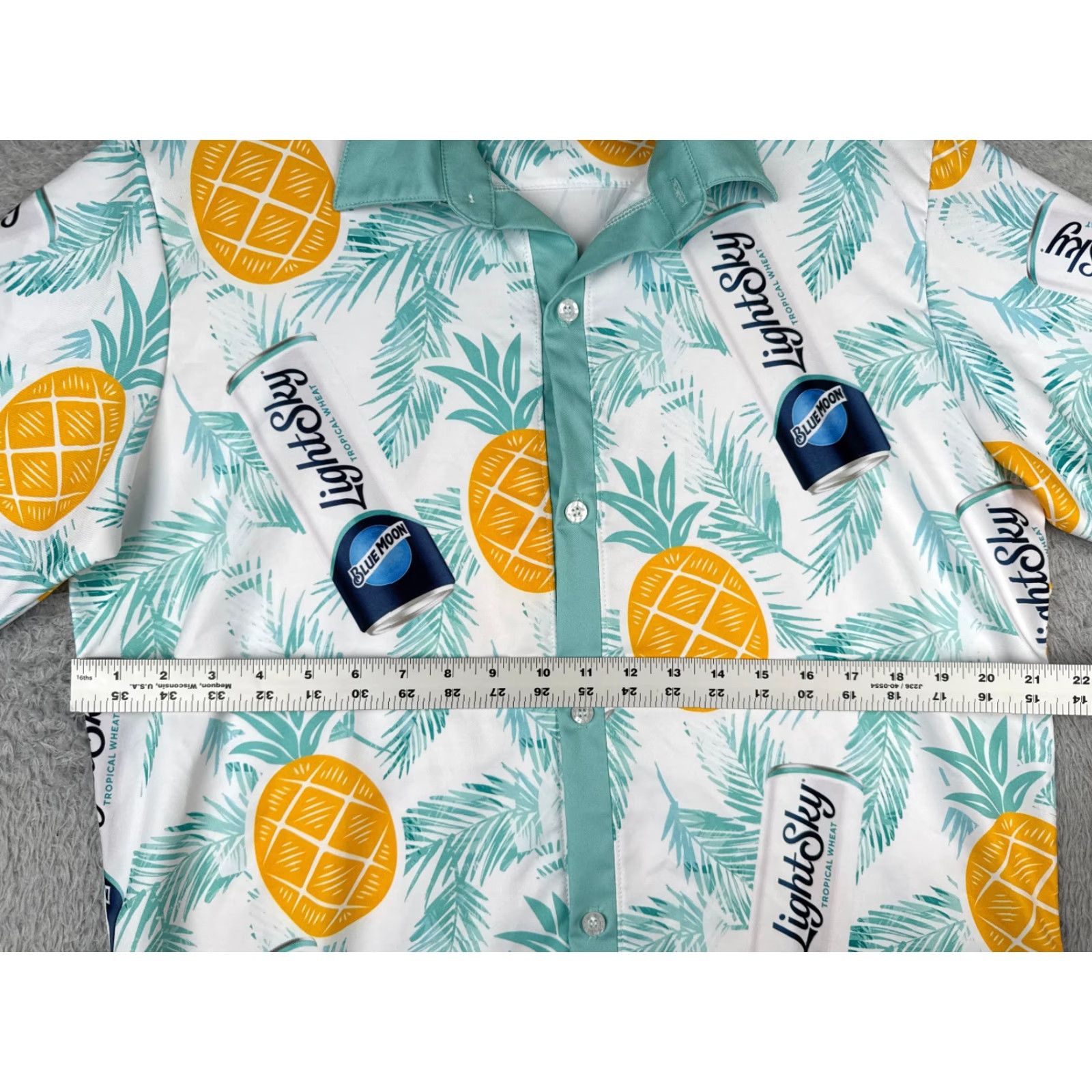 Vintage FPS Apparel Blue Moon LightSky Hawaiian AOP Floral Short Sleeve Button-Up Shirt Men L Blue Pineapple Summer Vacation Beach 40 in Chest Womens? Mens Size US L / EU 52-54 / 3 - 7 Thumbnail