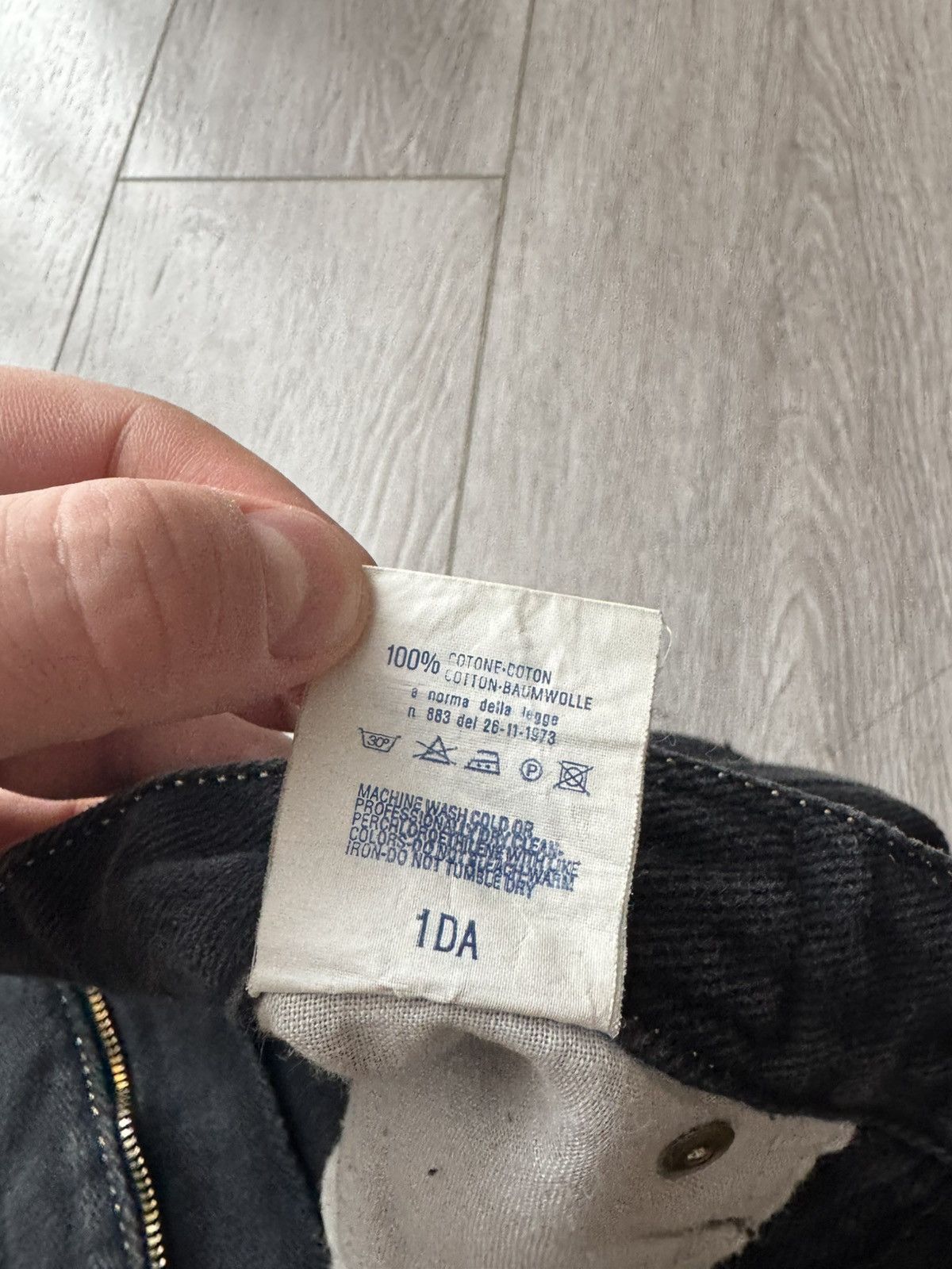 Versace Jeans Couture 90s Vintage Versace Jeans Medusa Logo Size 32" / US 10 / IT 46 - 12 Thumbnail