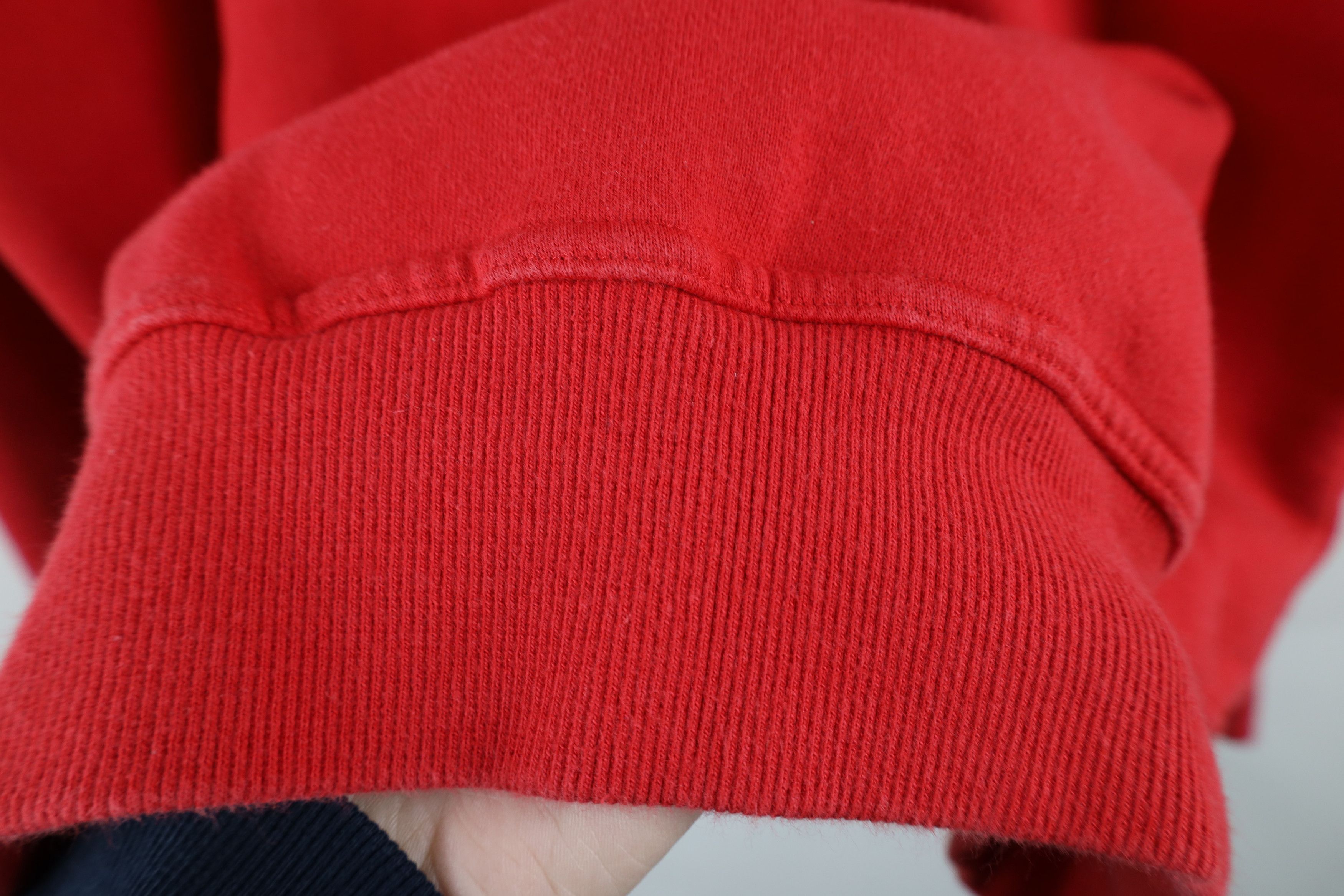 Vintage Vintage 90s FILA Spell Out Big Logo Crewneck Sweatshirt Red Size US L / EU 52-54 / 3 - 5 Thumbnail