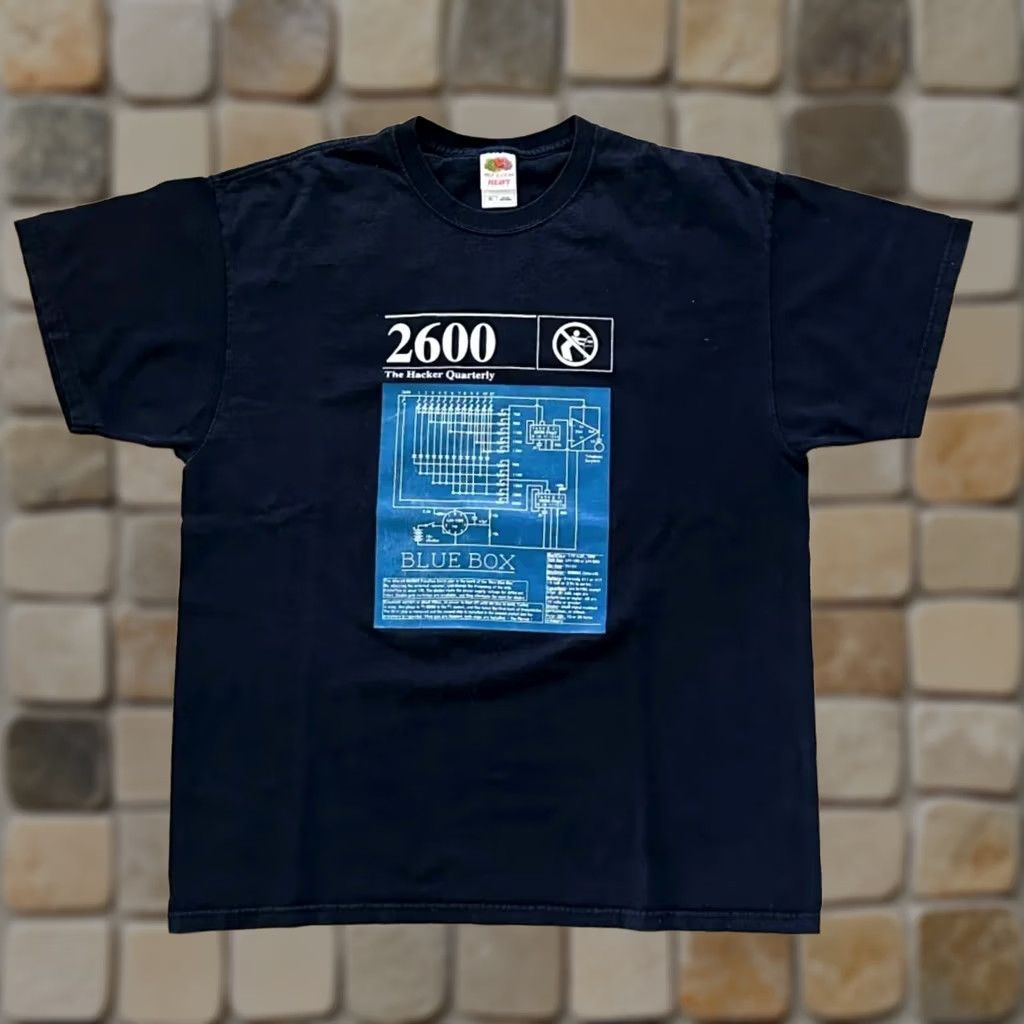 Fruit Of The Loom Vintage 2600 Blue Box Tee - Black XL Size US XL / EU 56 / 4 - 1 Thumbnail