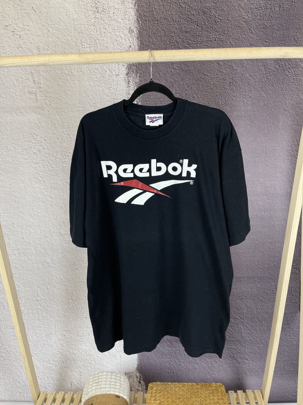 Reebok Reebok vintage 90s made in USA big logo tee shirt Size US XL / EU 56 / 4 - 1 Thumbnail