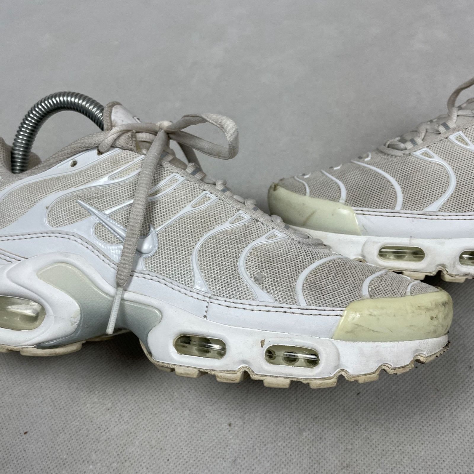 Nike Nike Air Max Plus DM2362-100 Women's White Platinum Shoes 7 Size US 7 / IT 37 - 7 Thumbnail