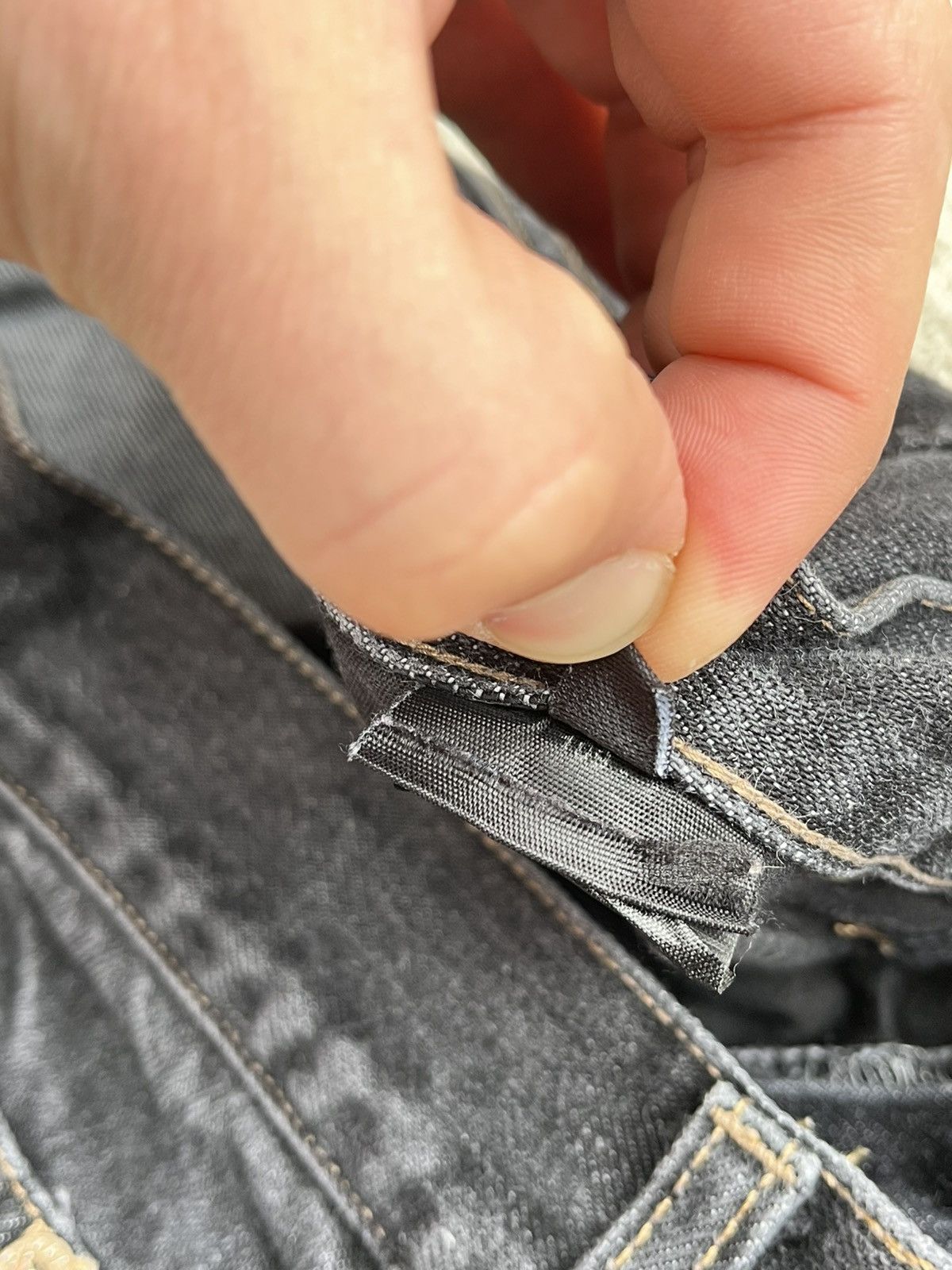 Gucci Selvedge Denim Black Leather tab Size US 34 / EU 50 - 12 Thumbnail