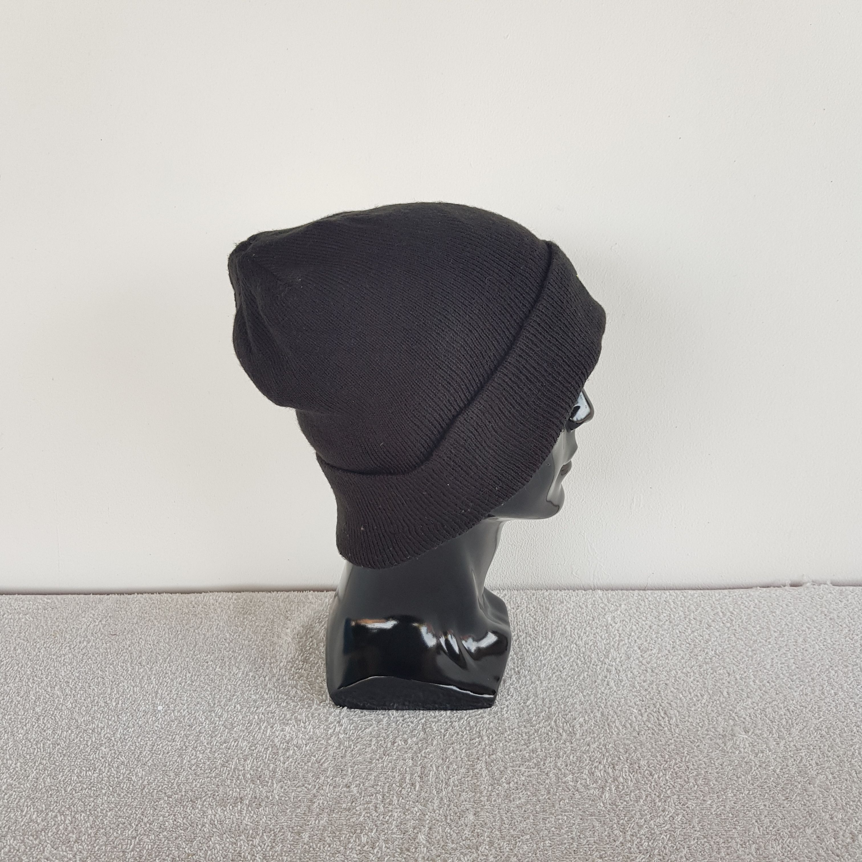 Japanese Brand Vintage New Era Beanie Small Logo Ribbed Snow Caps Hats. Size ONE SIZE - 3 Thumbnail