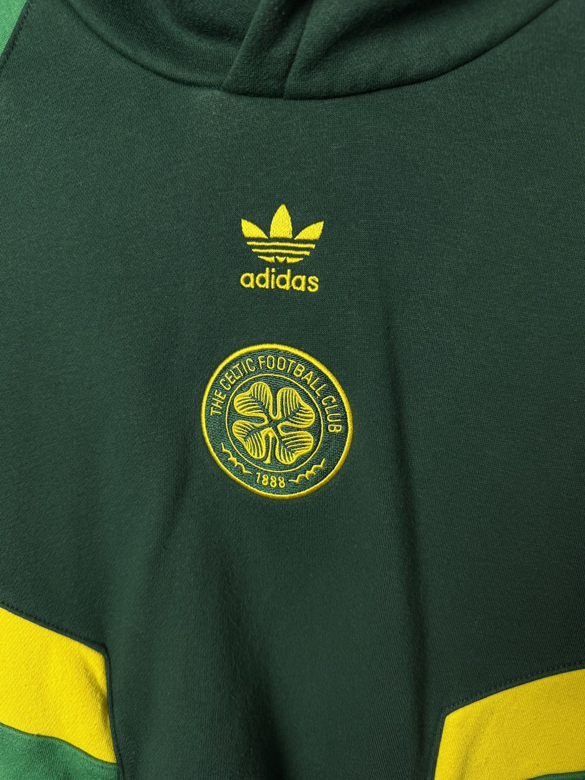 Adidas Adidas Center Logo Celtic Hoodie Size US S / EU 44-46 / 1 - 6 Thumbnail