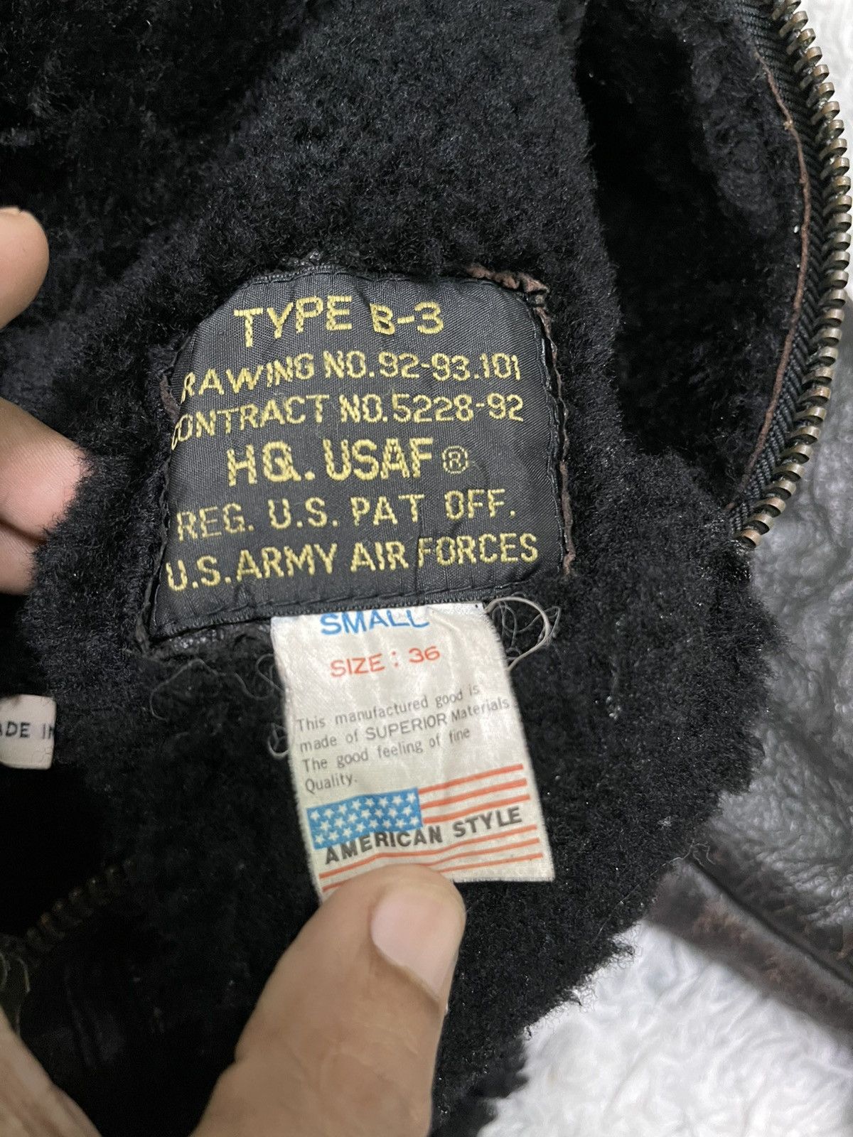 Kanye West Vintage USAF SheepSkin B-3 Jacket As Wear by Kanye West Size US S / EU 44-46 / 1 - 12 Thumbnail