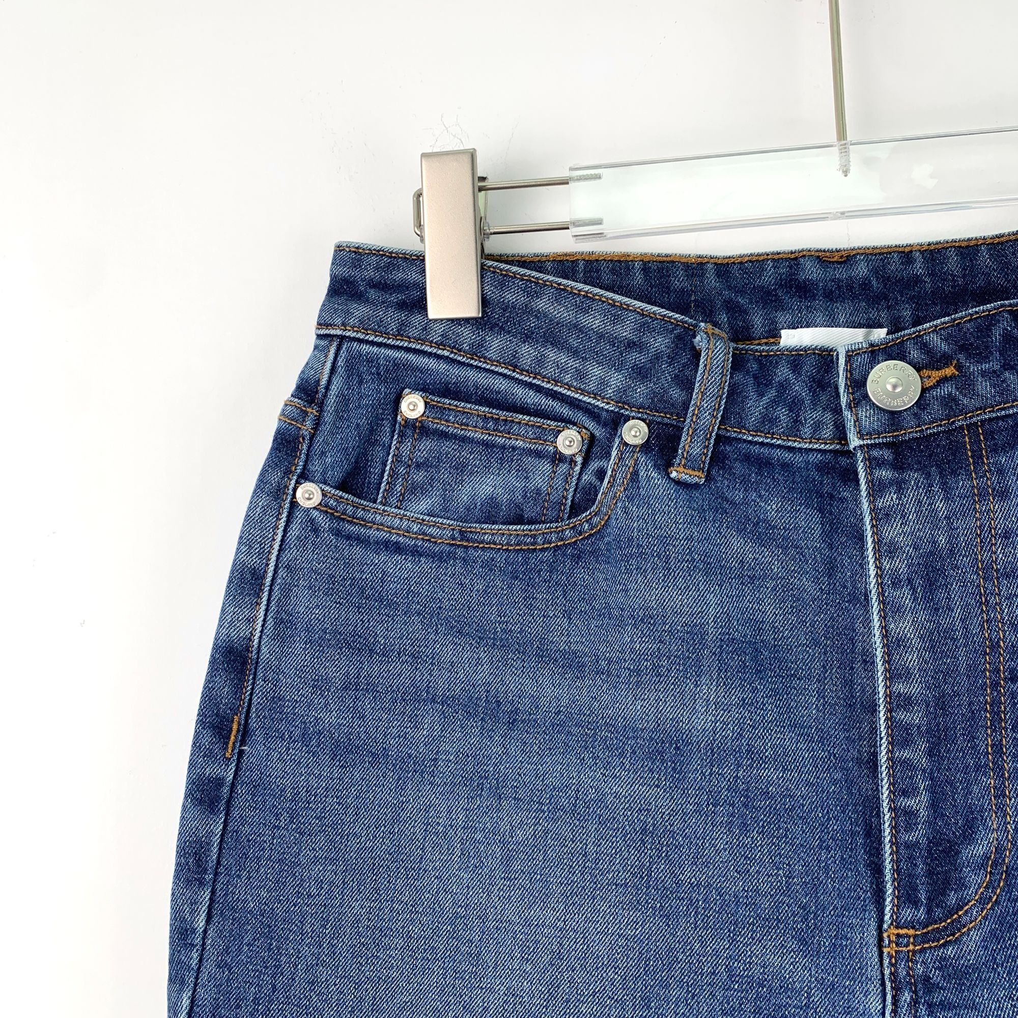 Burberry Burberry London England Skinny Fit W30 Dark Blue Denim Jeans Size 30" / US 8 / IT 44 - 7 Thumbnail